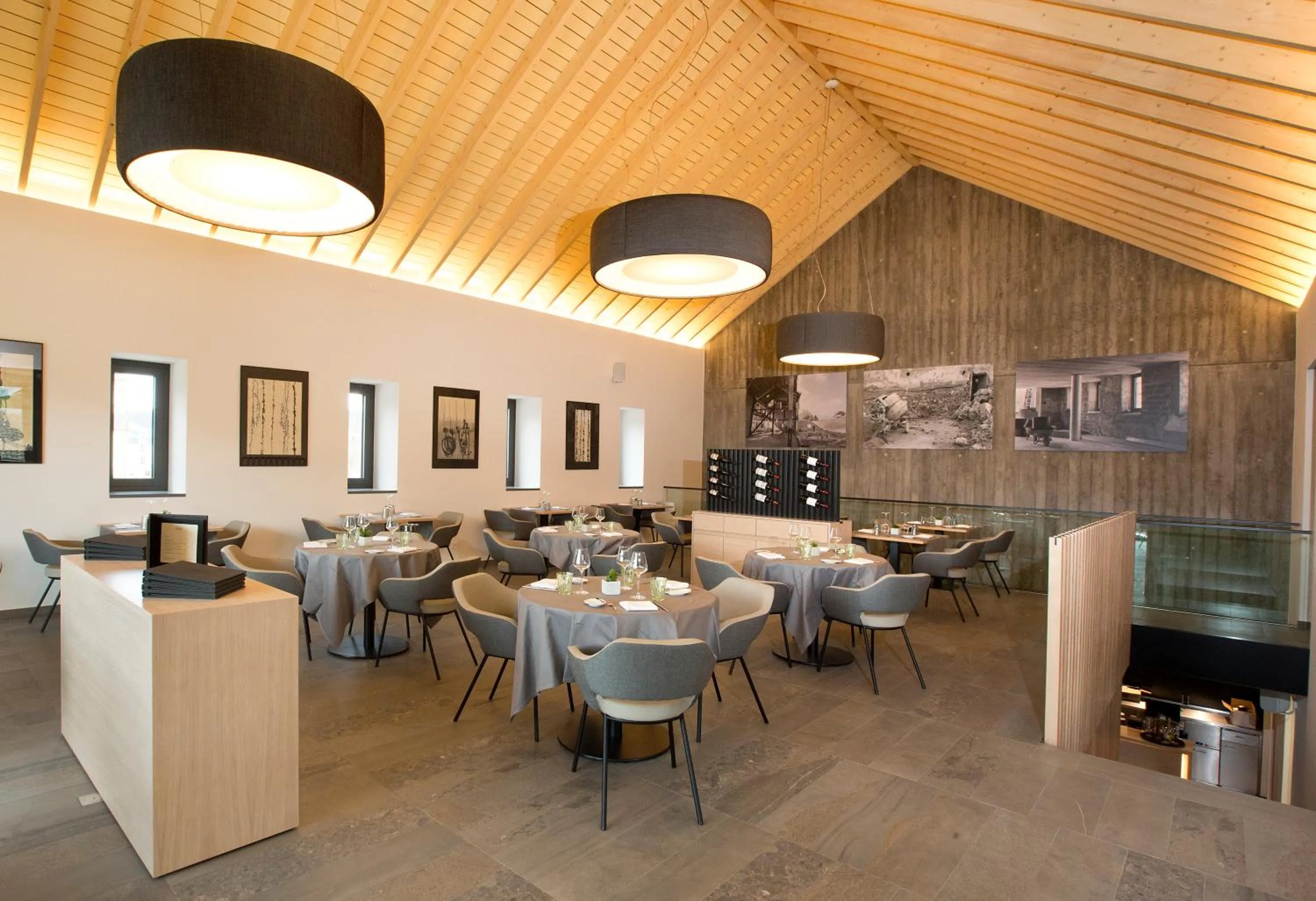 Restaurant/places to eat in Hostellerie Stafelter