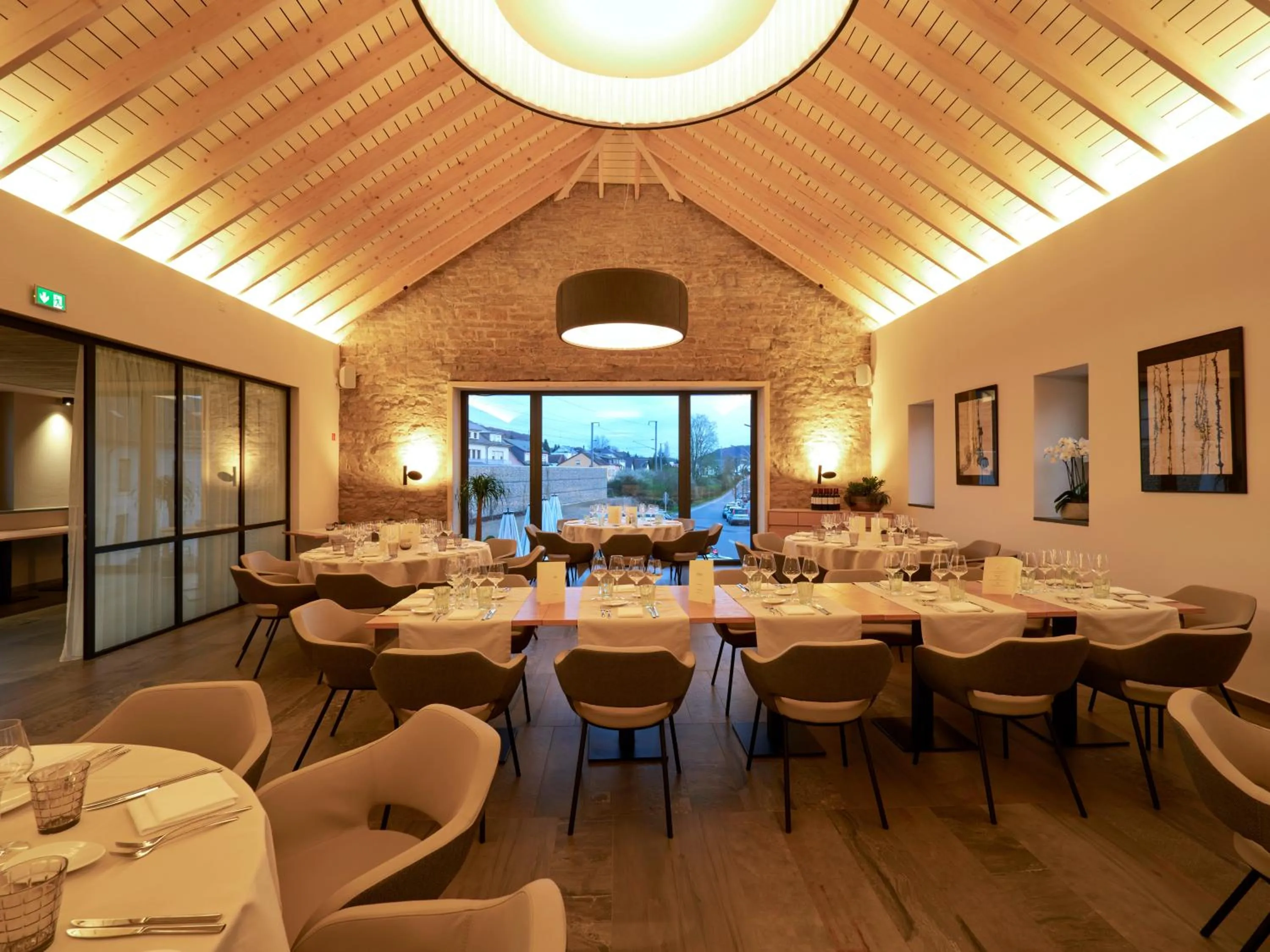 Restaurant/places to eat in Hostellerie Stafelter