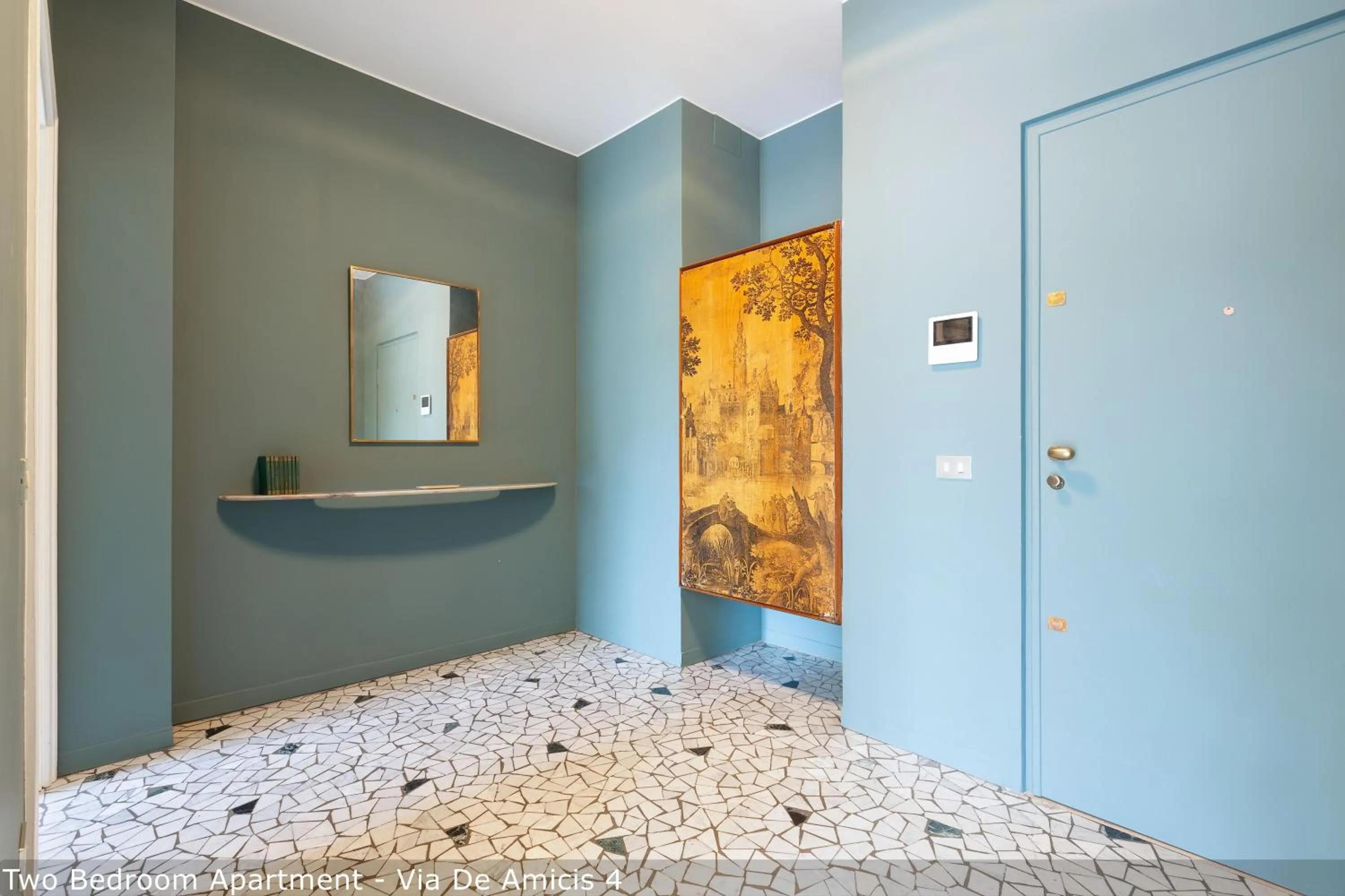 Decorative detail in Brera Apartments in Porta Ticinese