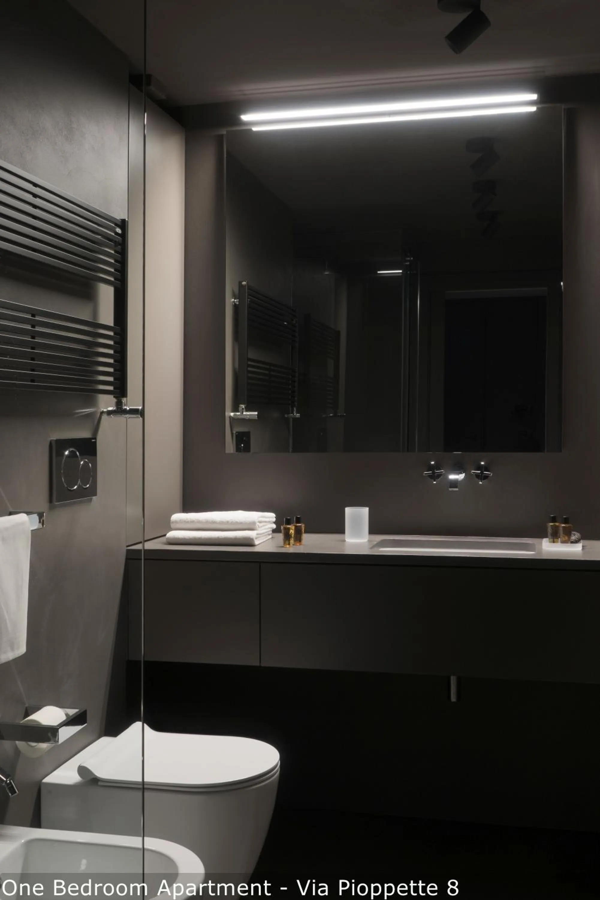 Shower in Brera Apartments in Porta Ticinese