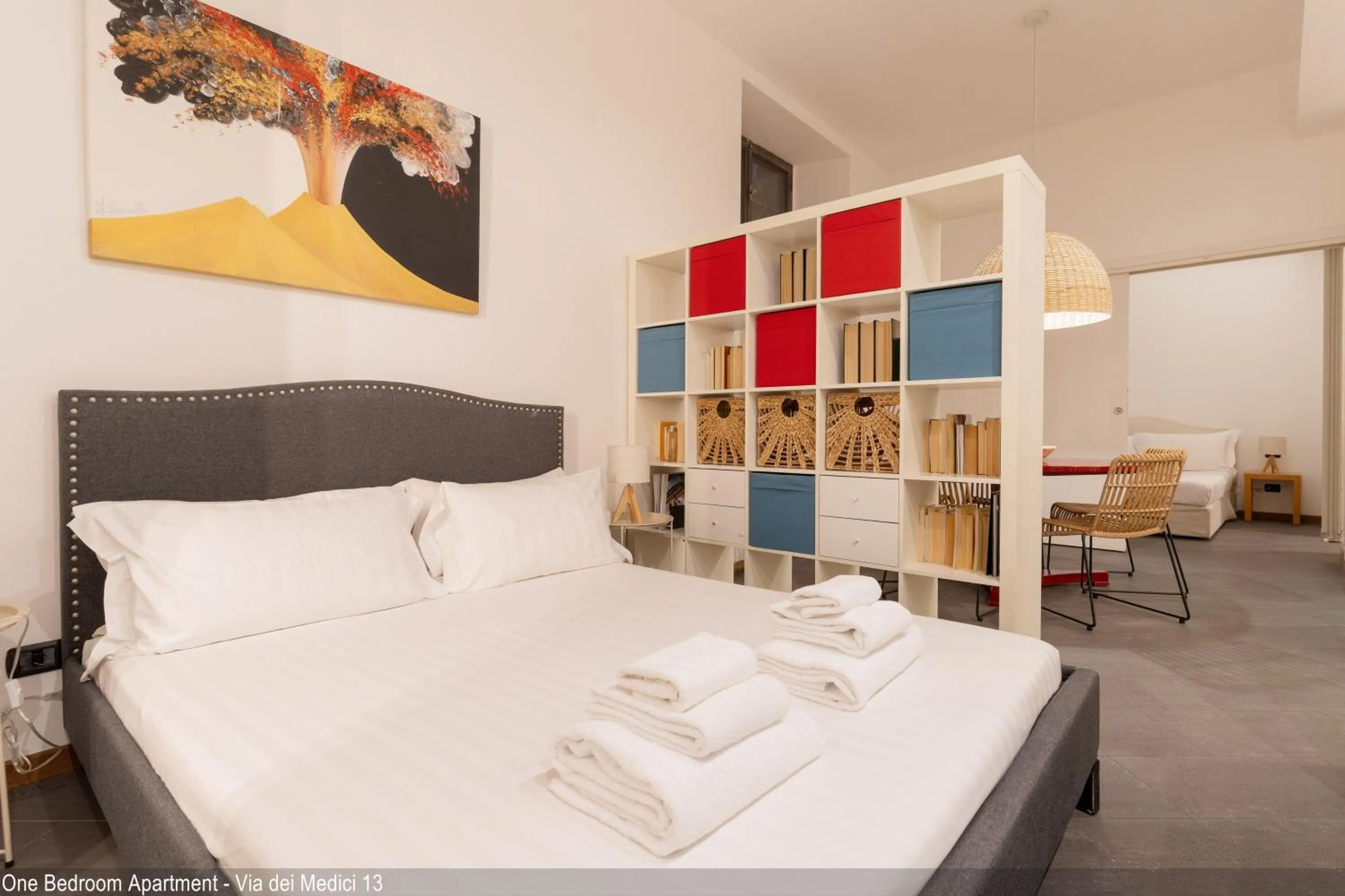 Bed in Brera Apartments in Porta Ticinese
