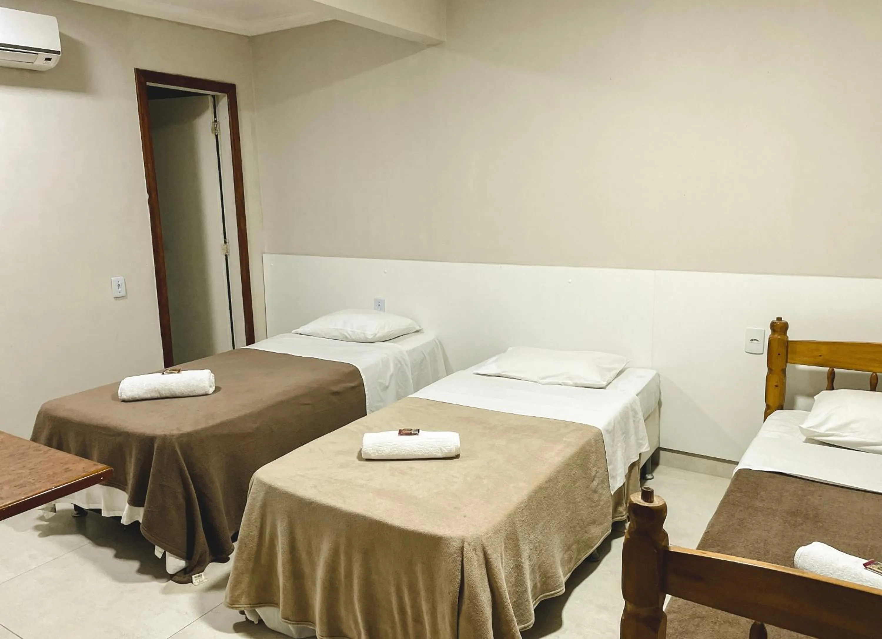 Bedroom, Bed in MDJ Pousada