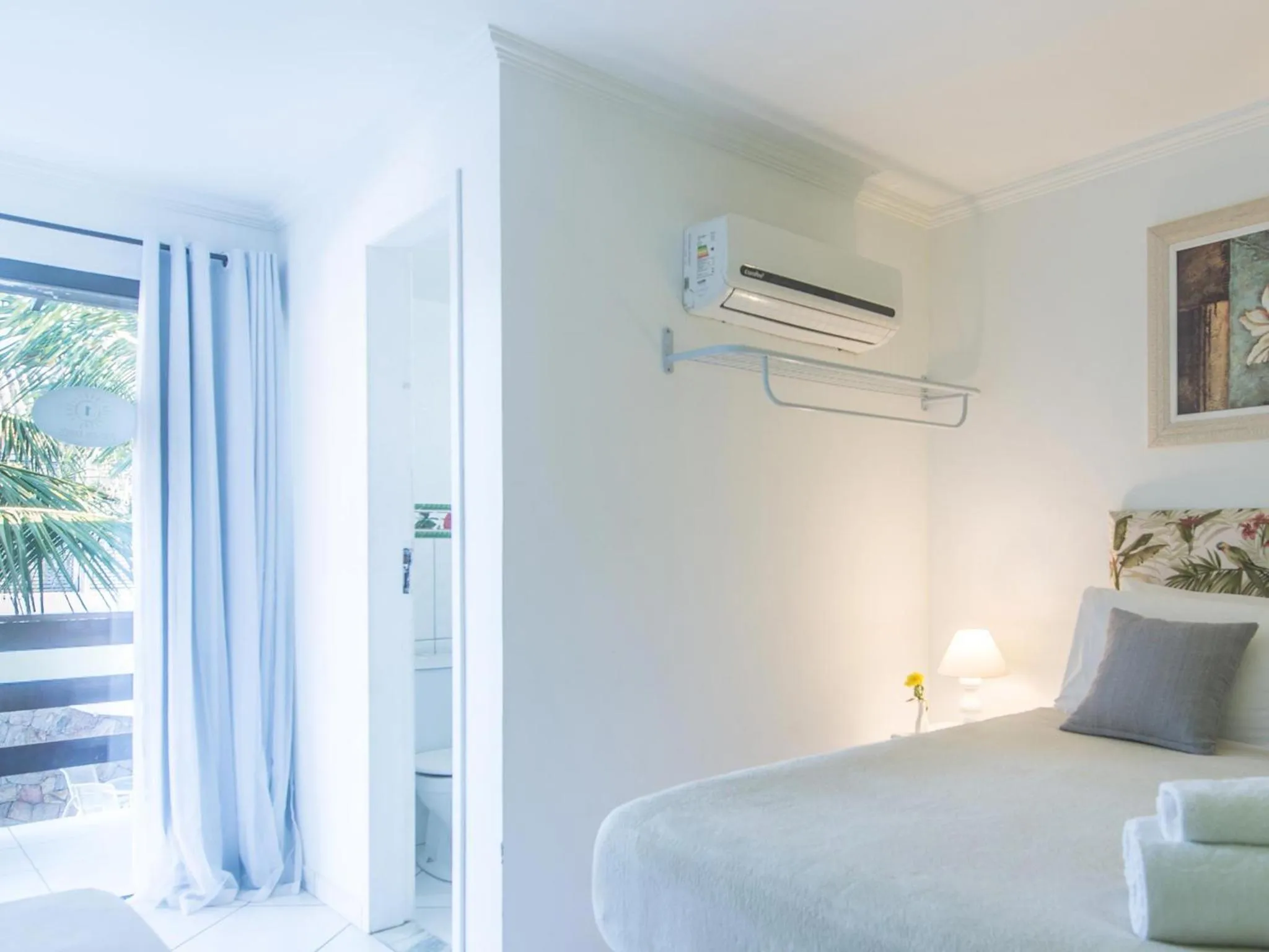 Photo of the whole room, Bed in Pousada Kairos & Spa em Búzios