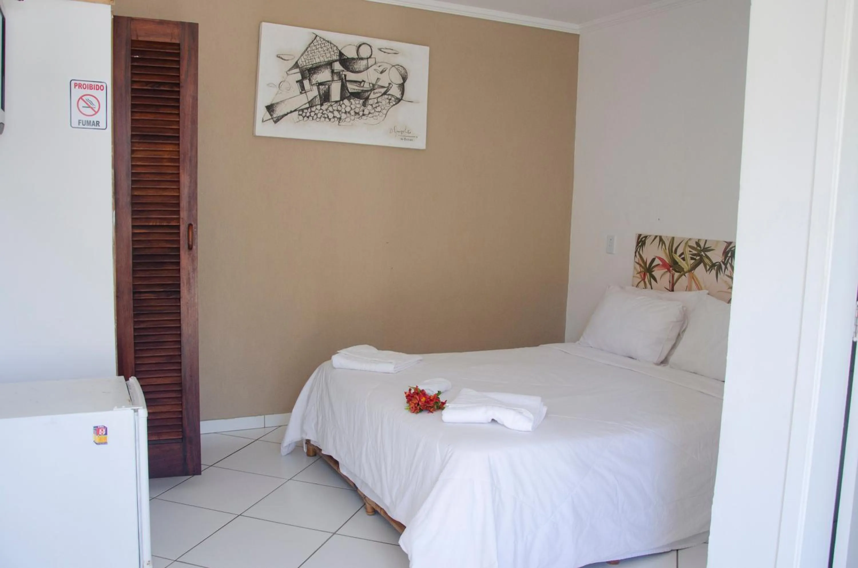 Photo of the whole room, Bed in Pousada Kairos & Spa em Búzios