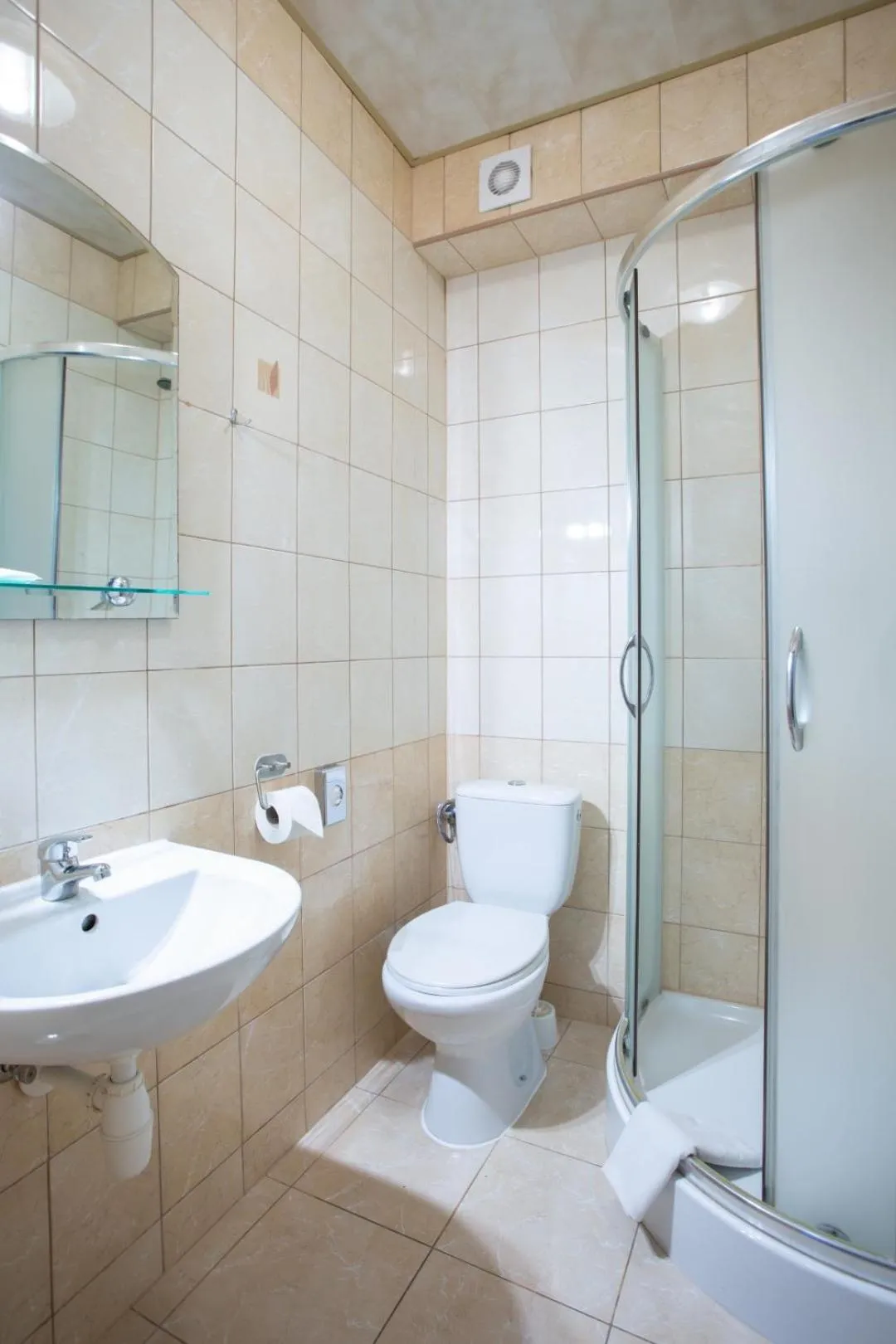 Shower in Salis Resort