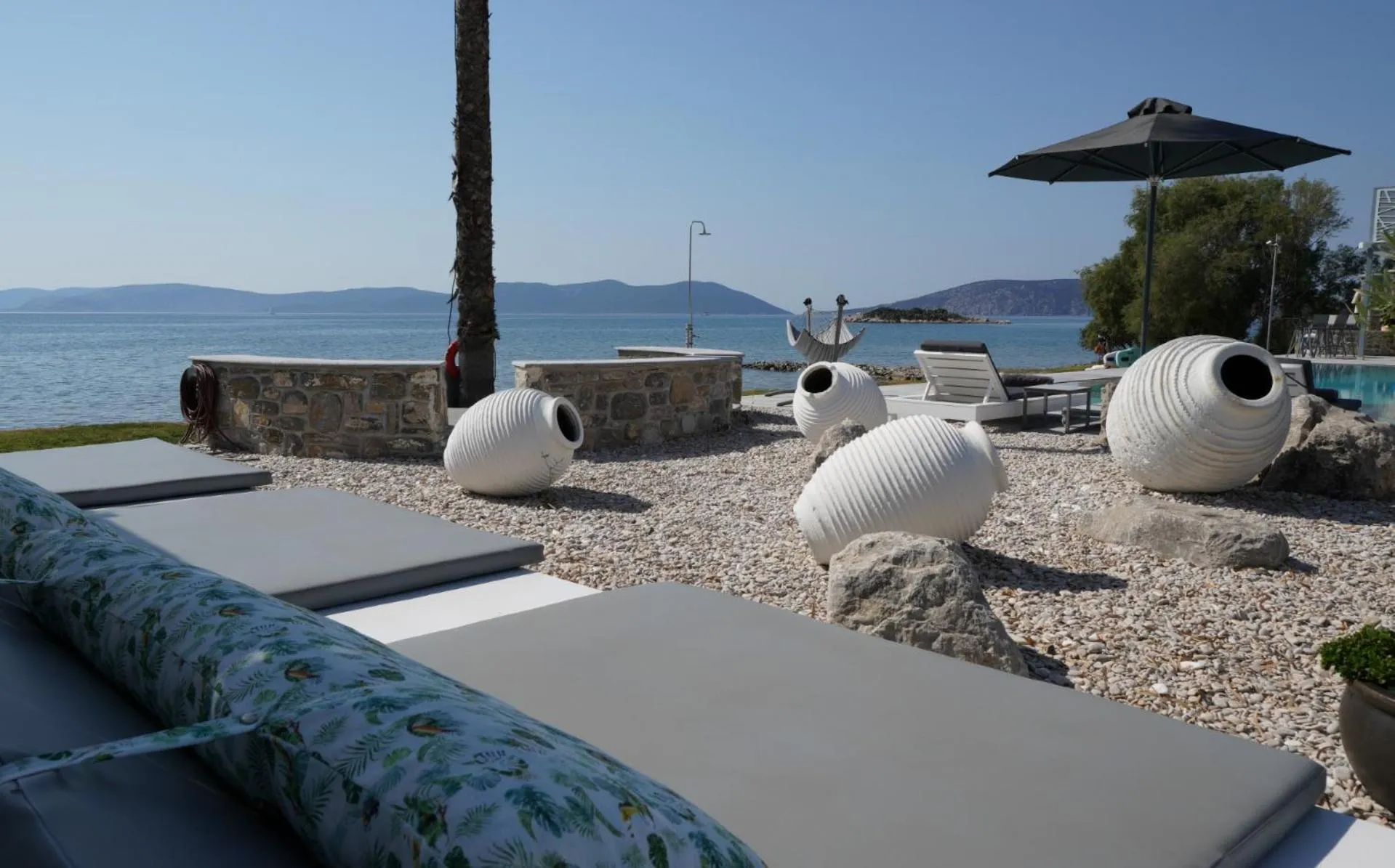 Swimming pool in Dardiza Boutique Hotel