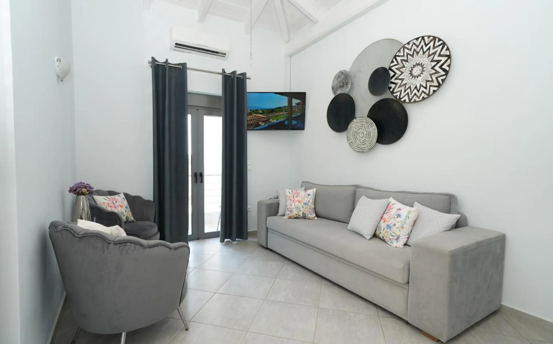 Seating area in Dardiza Boutique Hotel