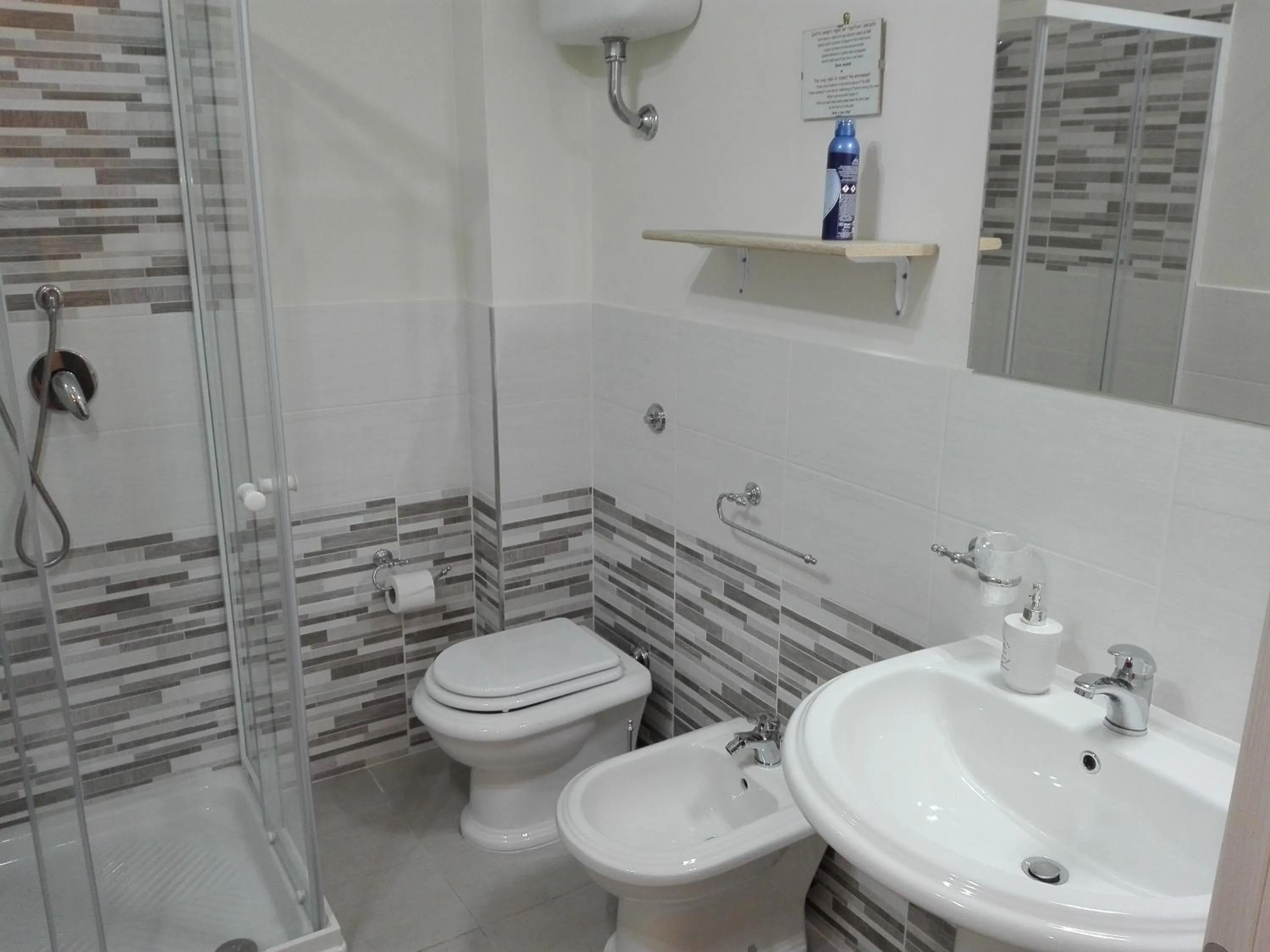 Decorative detail in B&B La Colonna