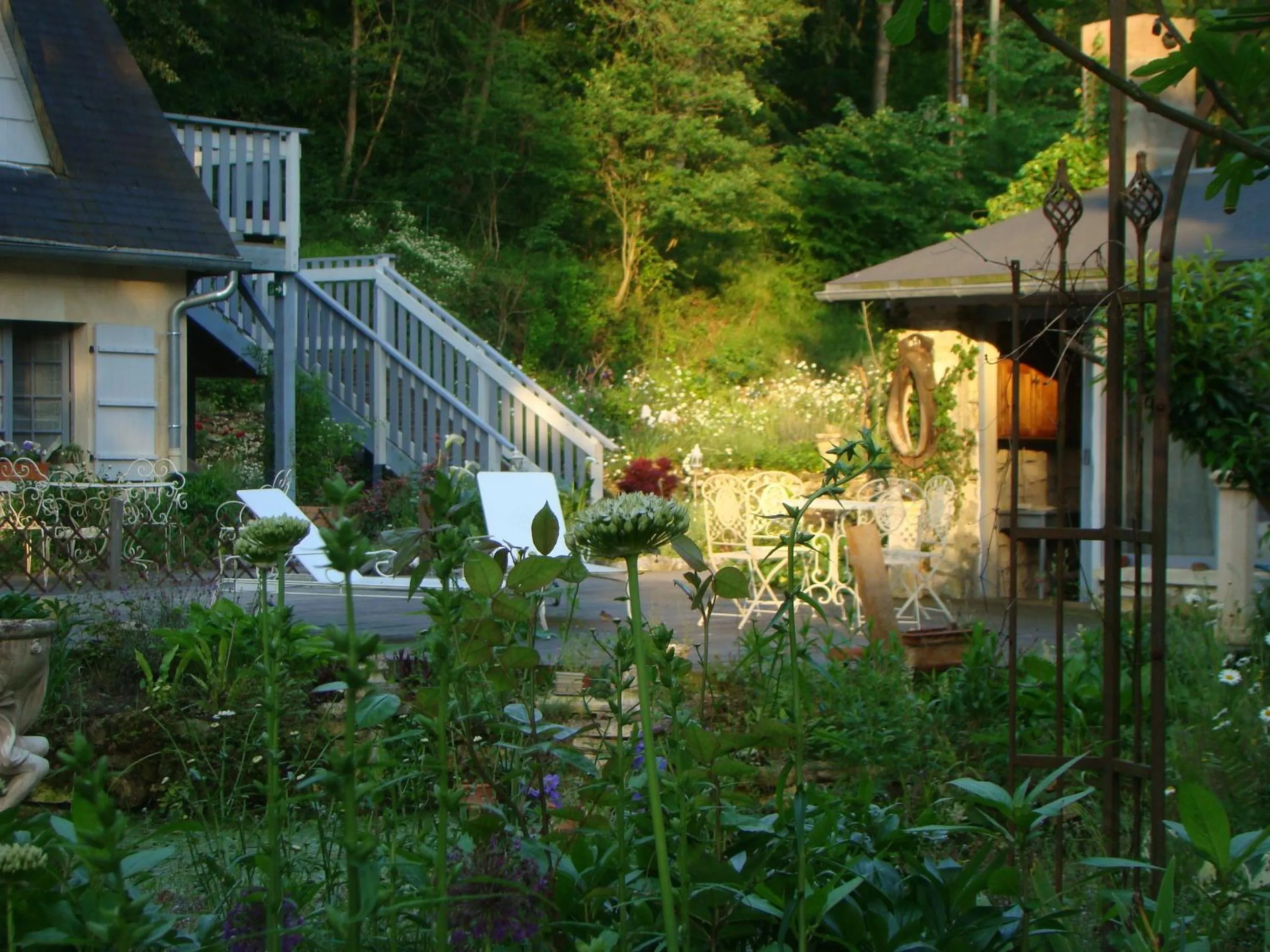 Patio in Le jardin de Saint Jean