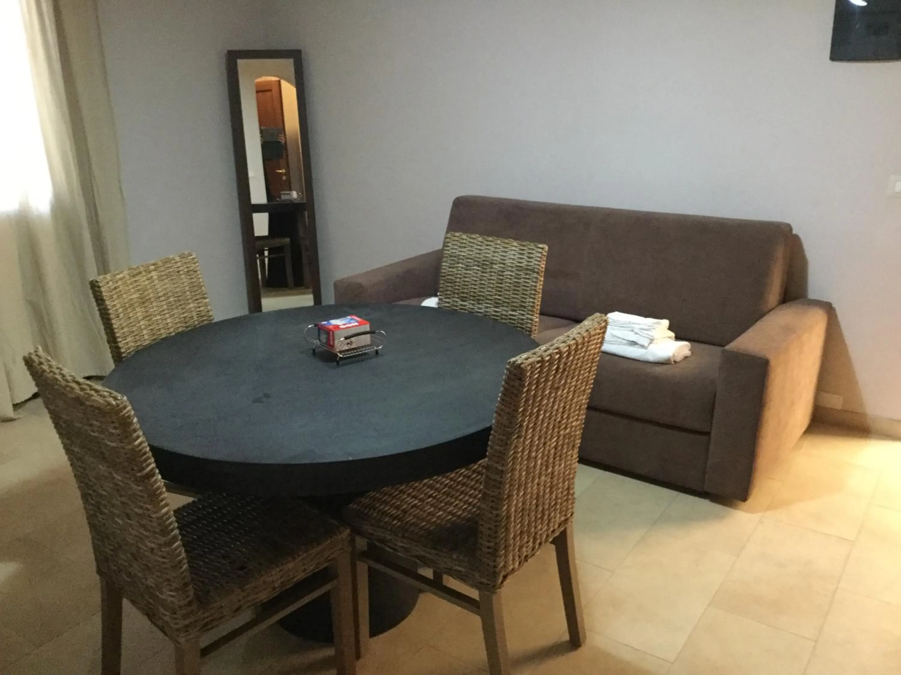 Photo of the whole room in Marina di Cala del Sole