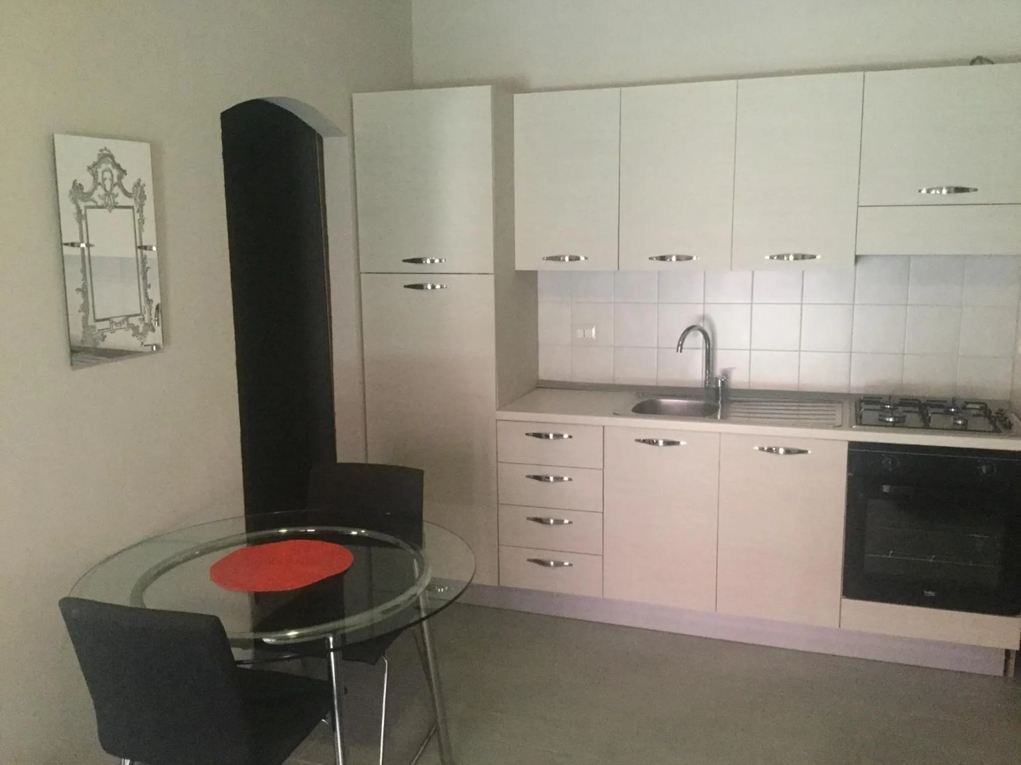 Kitchen or kitchenette in Marina di Cala del Sole