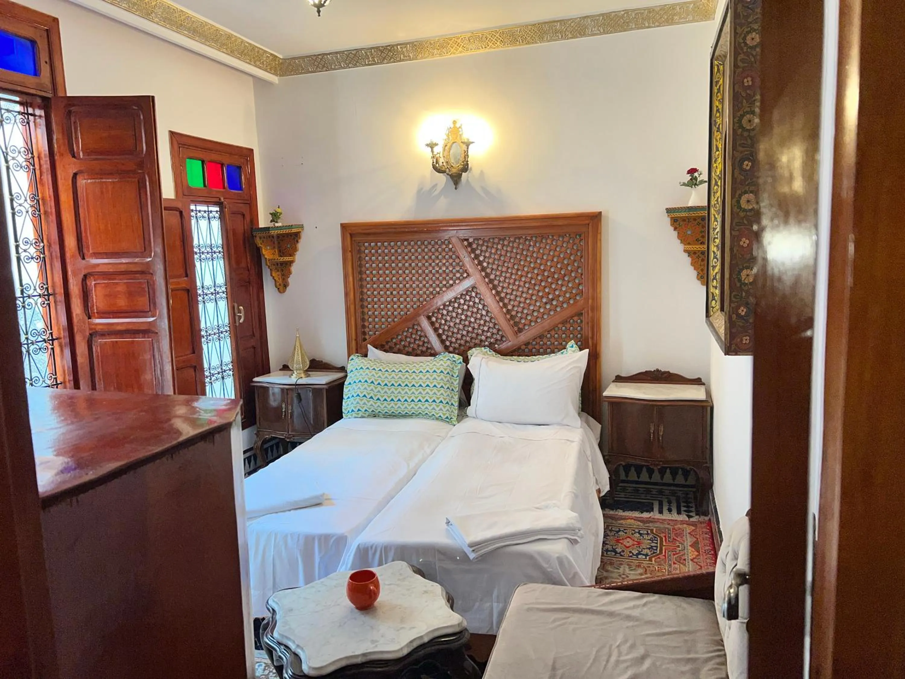 Bed in Fès Riad Scalia Traditional Guesthouse Morocco