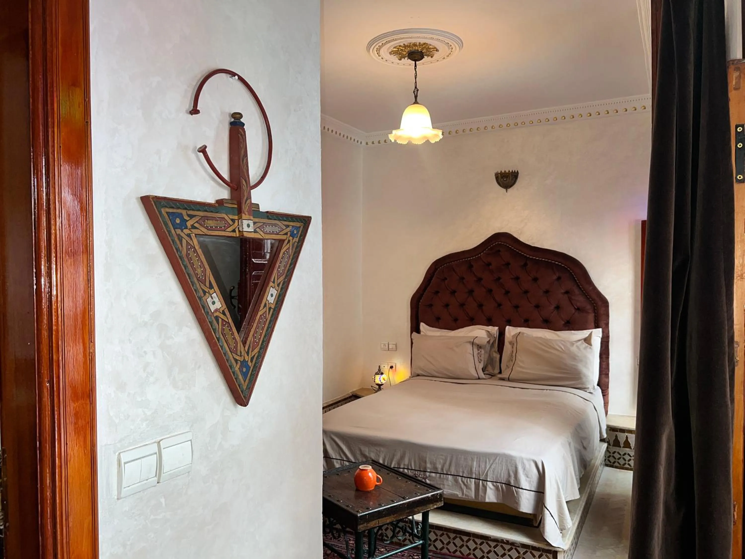 Bed in Fès Riad Scalia Traditional Guesthouse Morocco