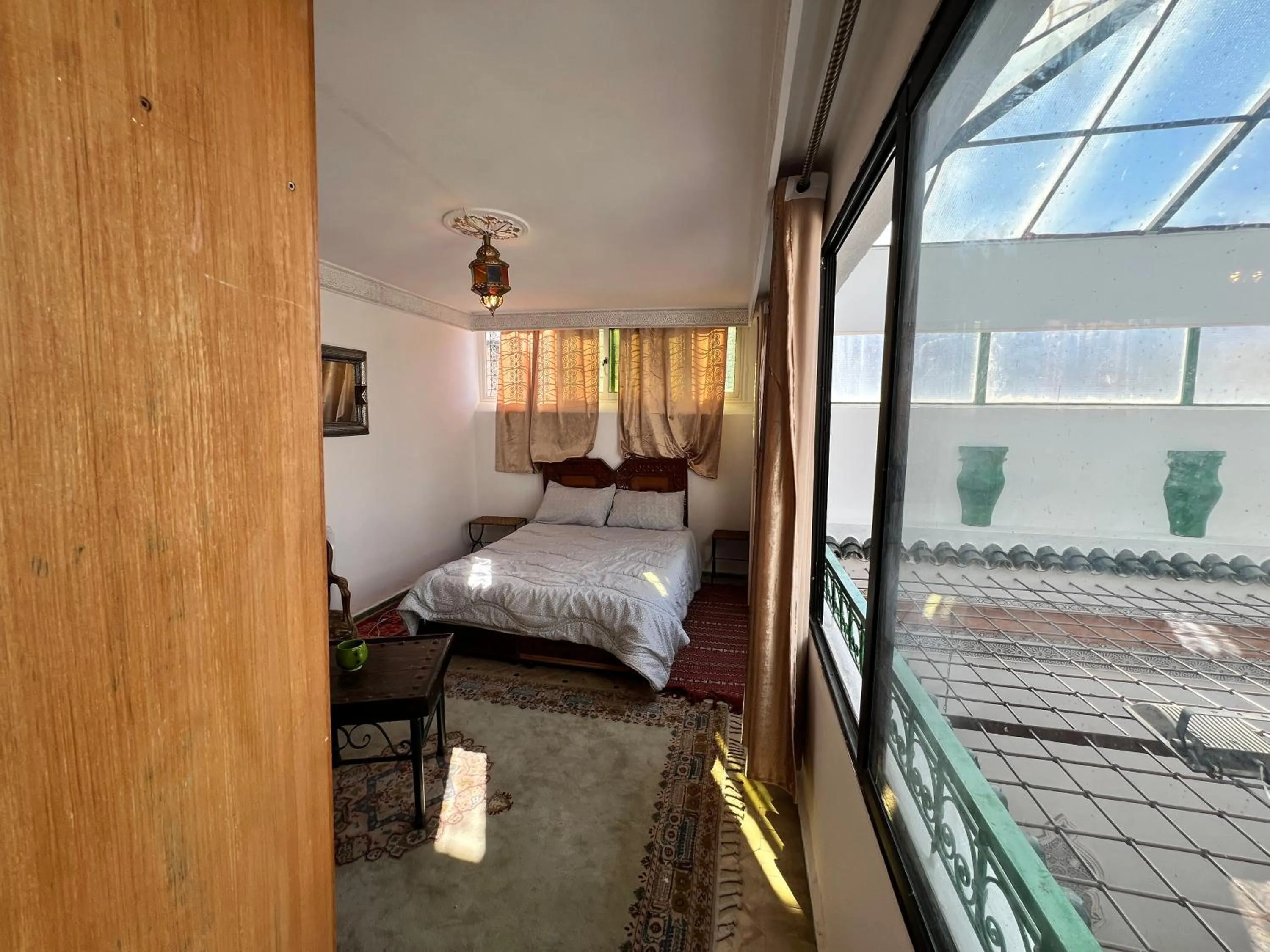 Bed in Fès Riad Scalia Traditional Guesthouse Morocco