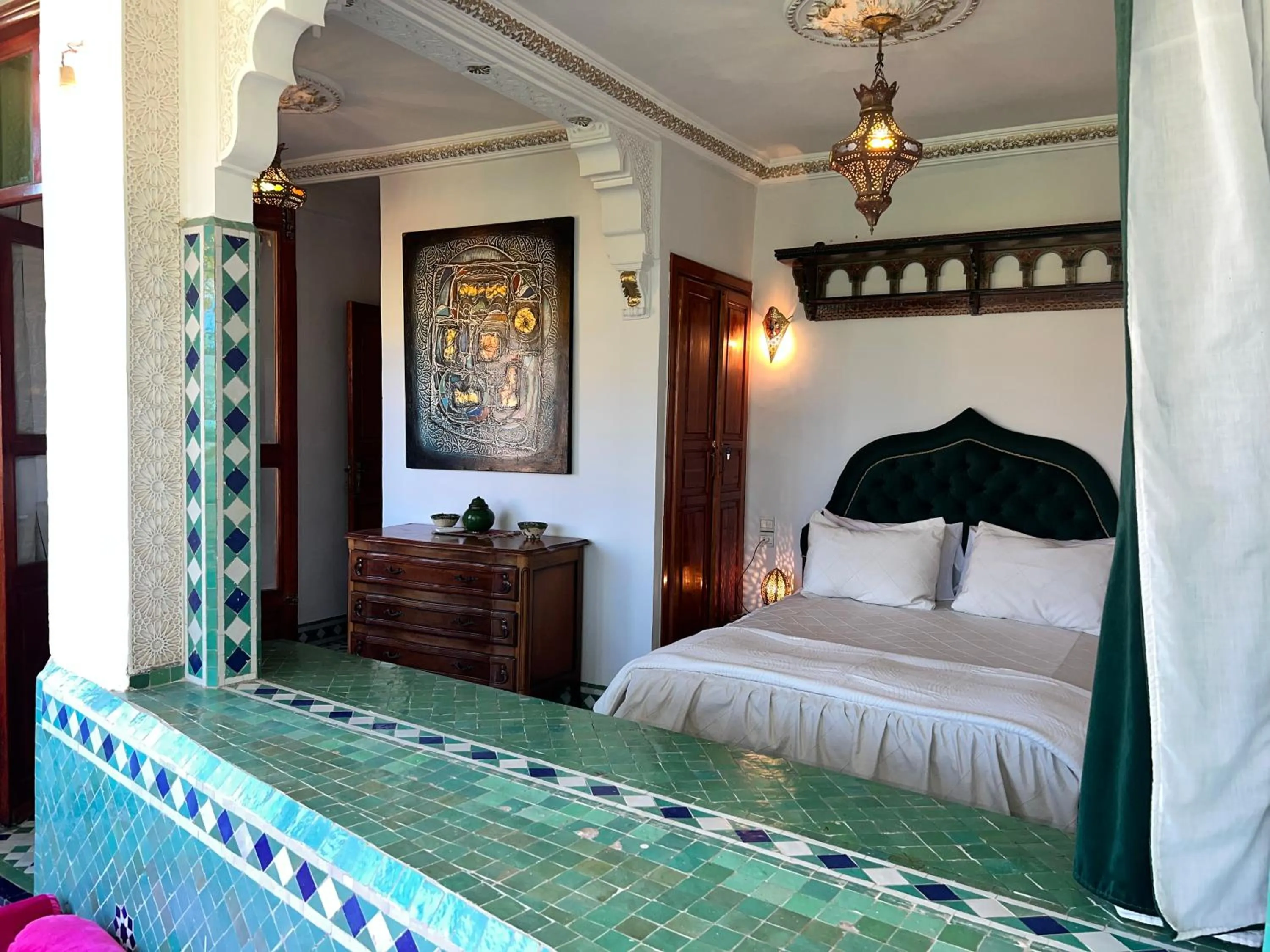 Bed in Fès Riad Scalia Traditional Guesthouse Morocco