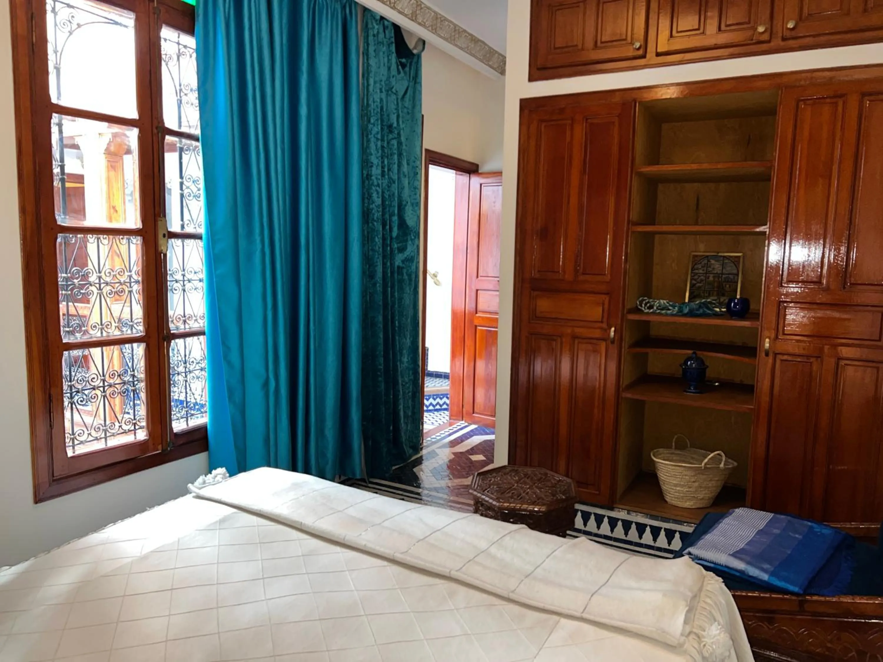 Bed in Fès Riad Scalia Traditional Guesthouse Morocco