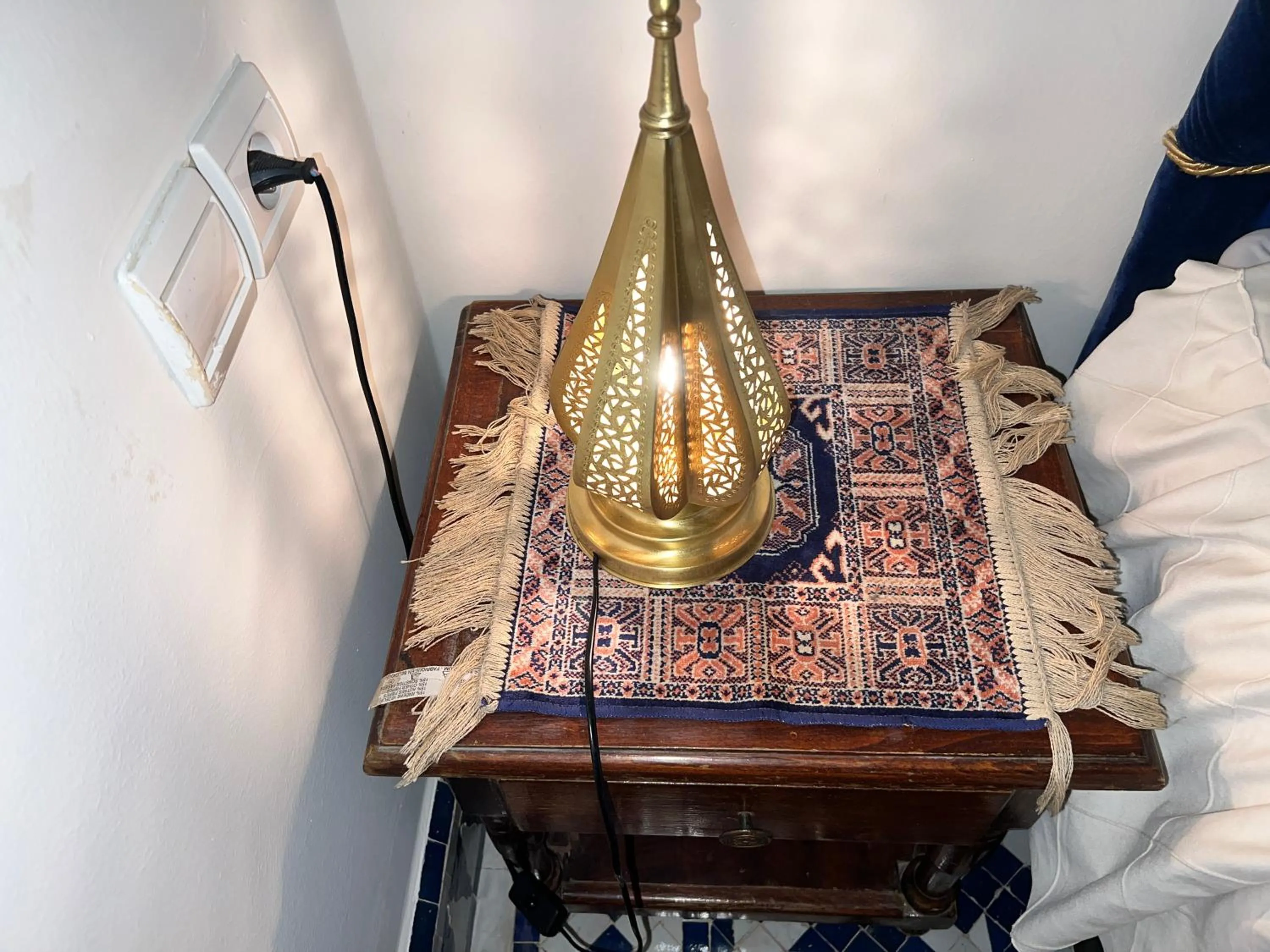 Bed in Fès Riad Scalia Traditional Guesthouse Morocco