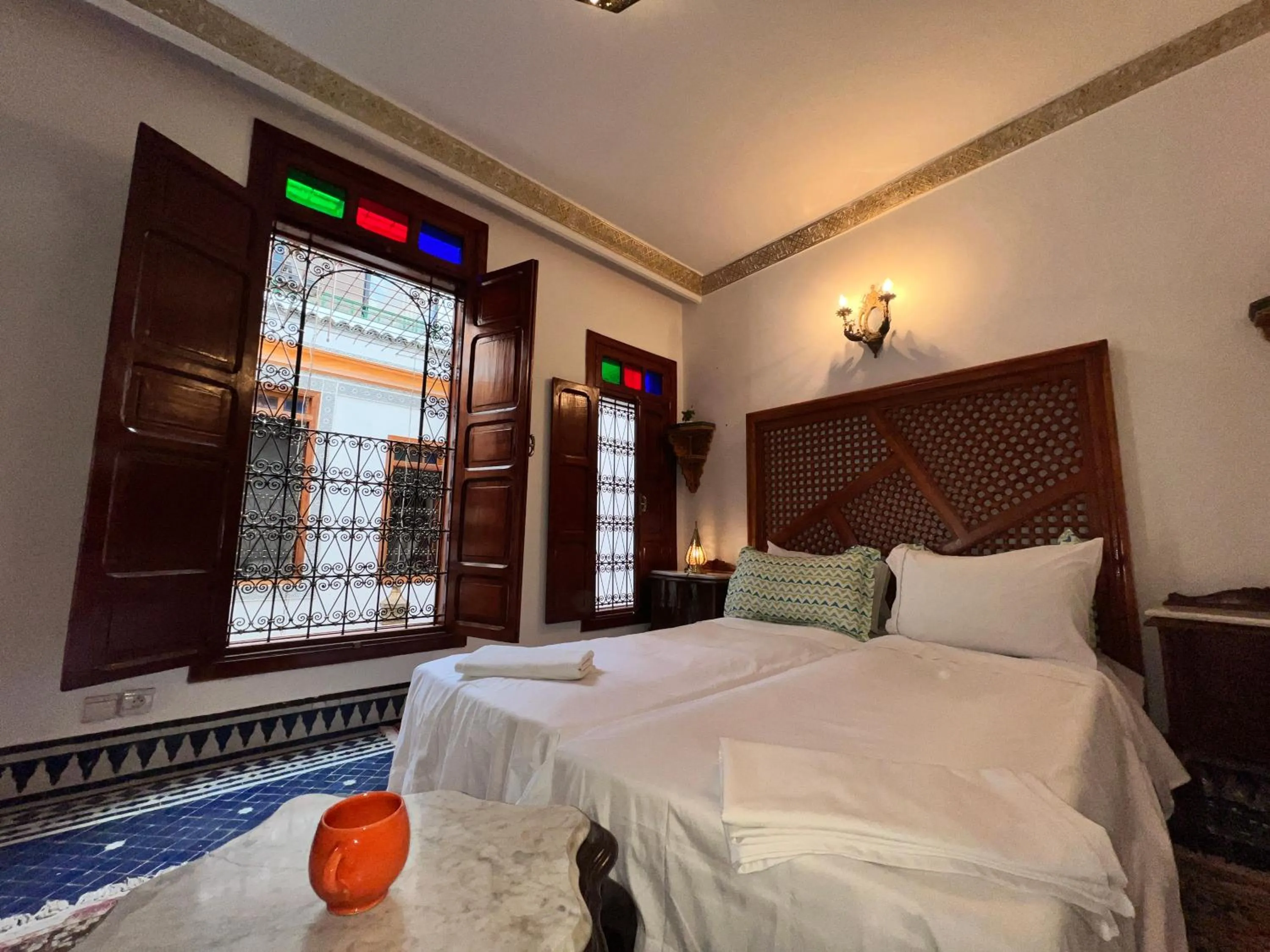 Bed in Fès Riad Scalia Traditional Guesthouse Morocco