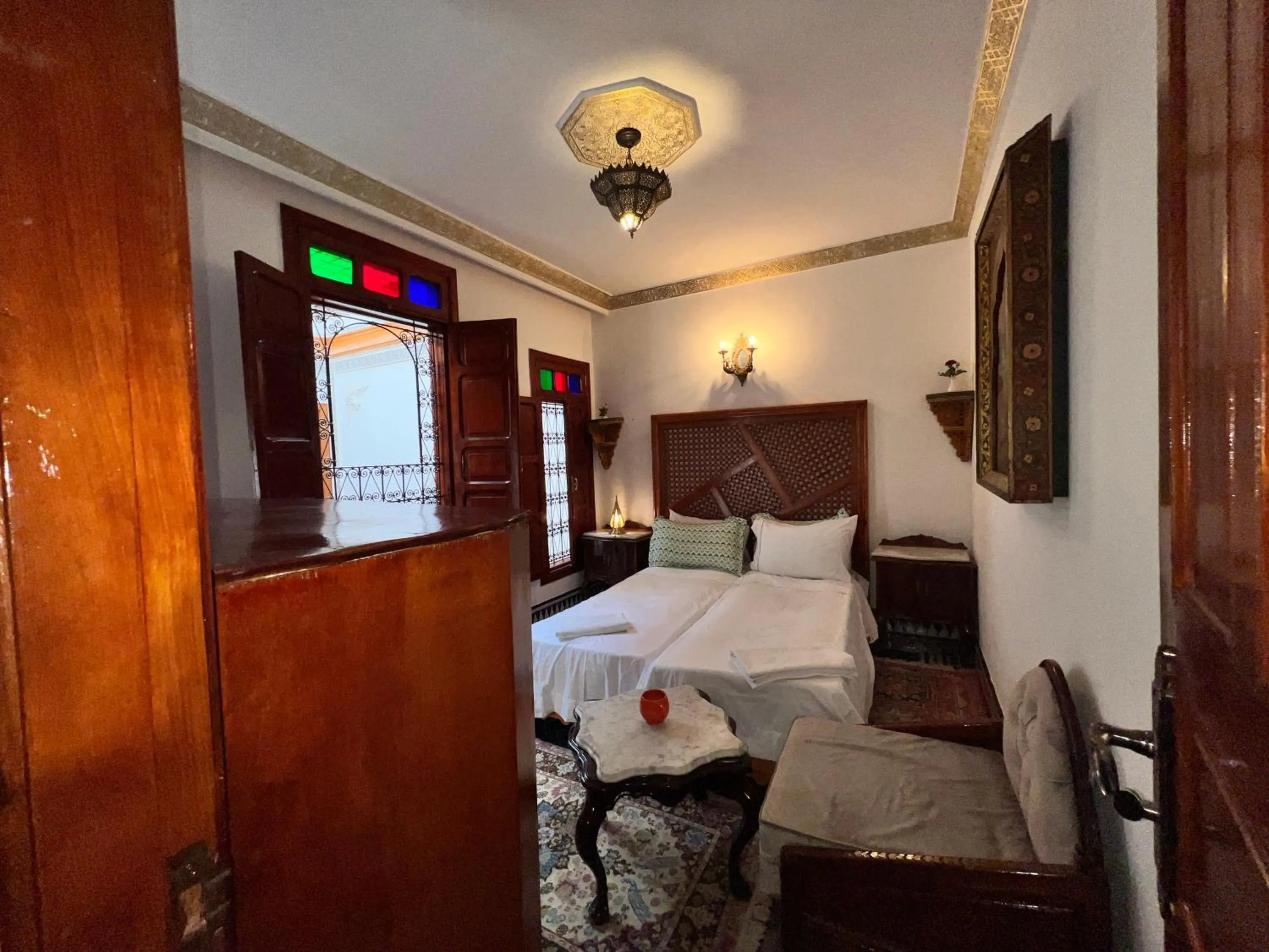 Bed in Fès Riad Scalia Traditional Guesthouse Morocco