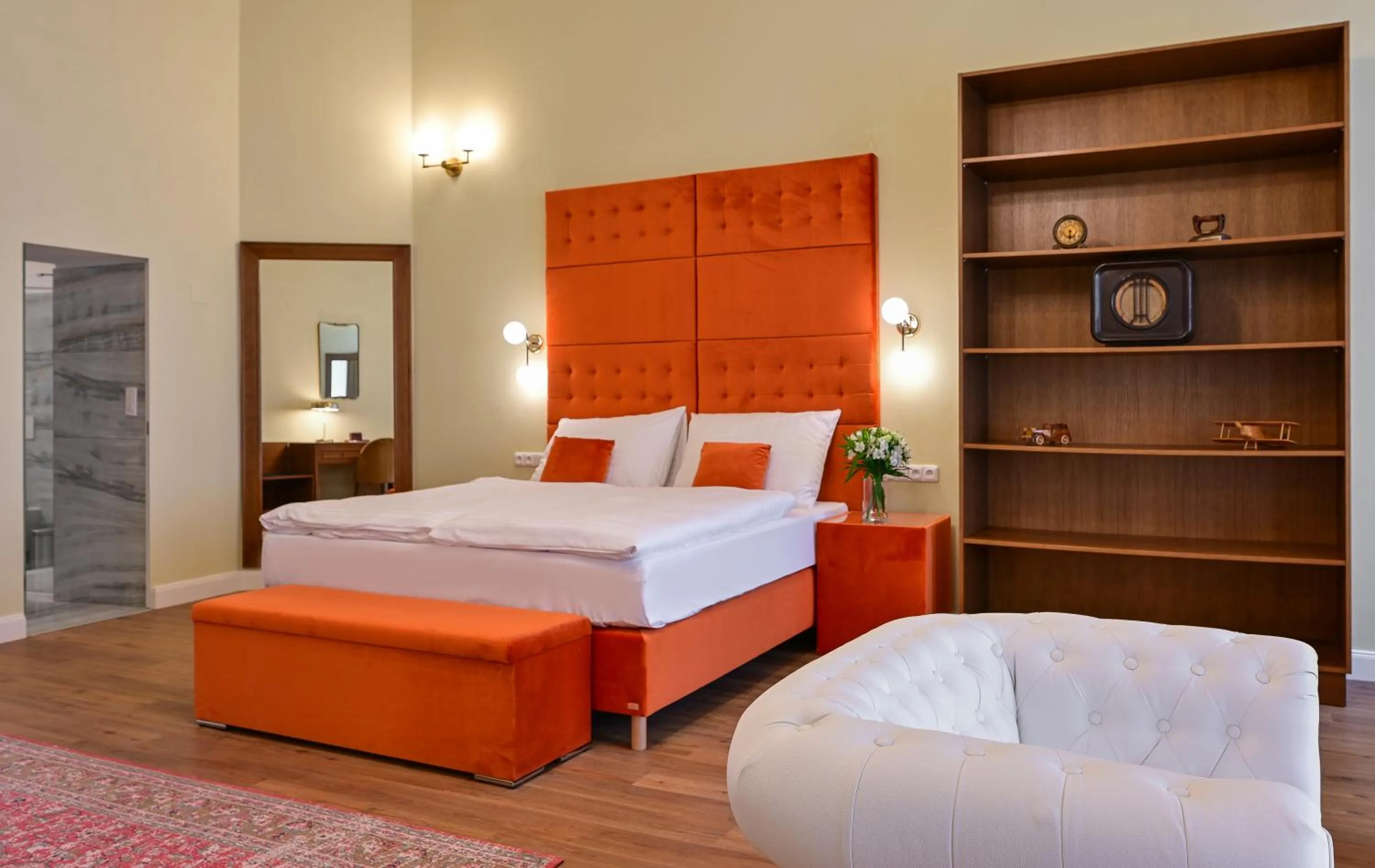 Bed in Hotel Garden Court