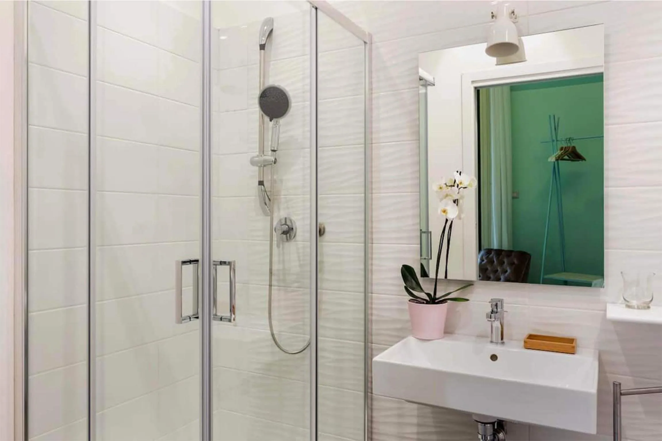 Bathroom in B&B 4 ELEMENTI CATANIA