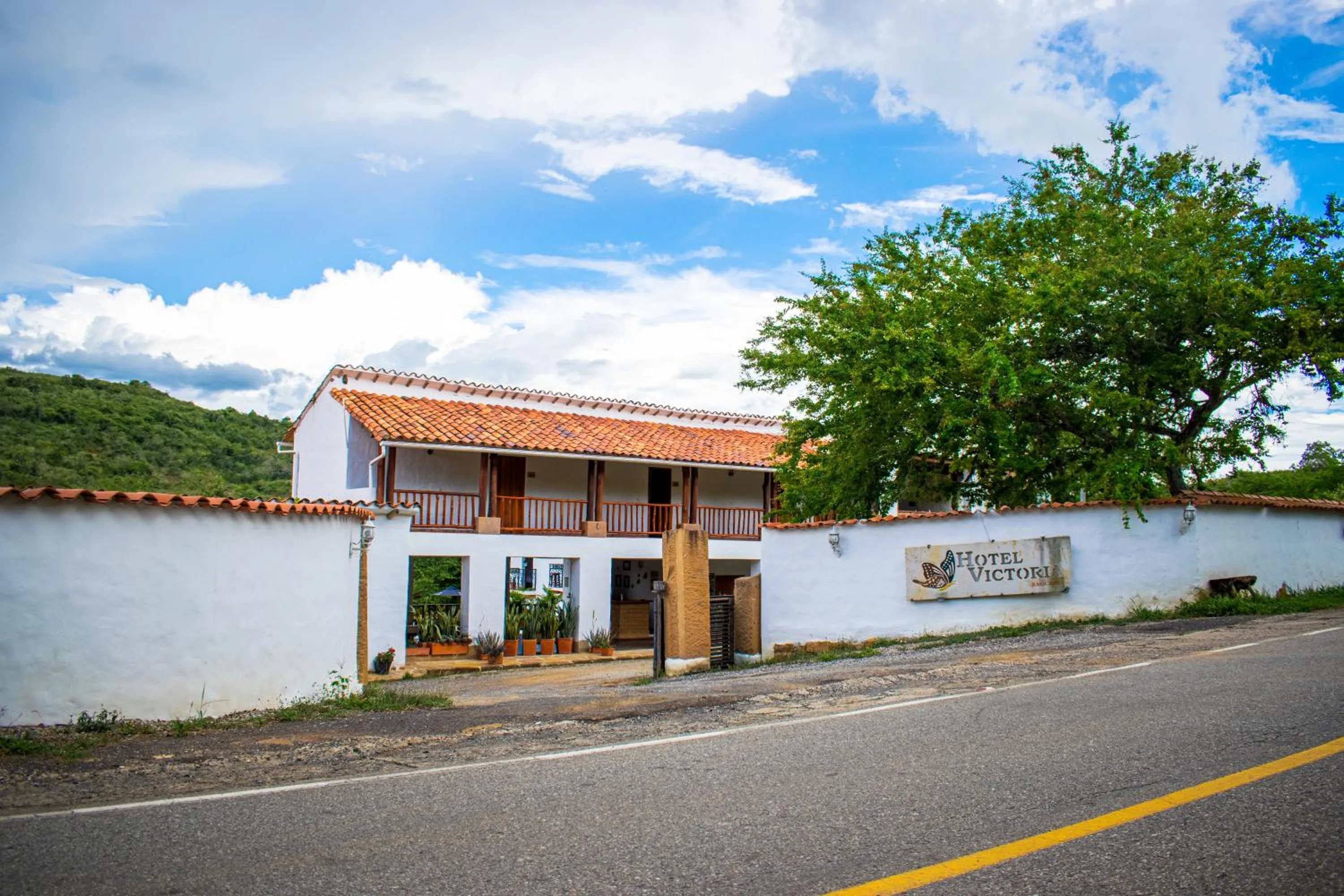 Property logo or sign in Hotel Victoria Barichara