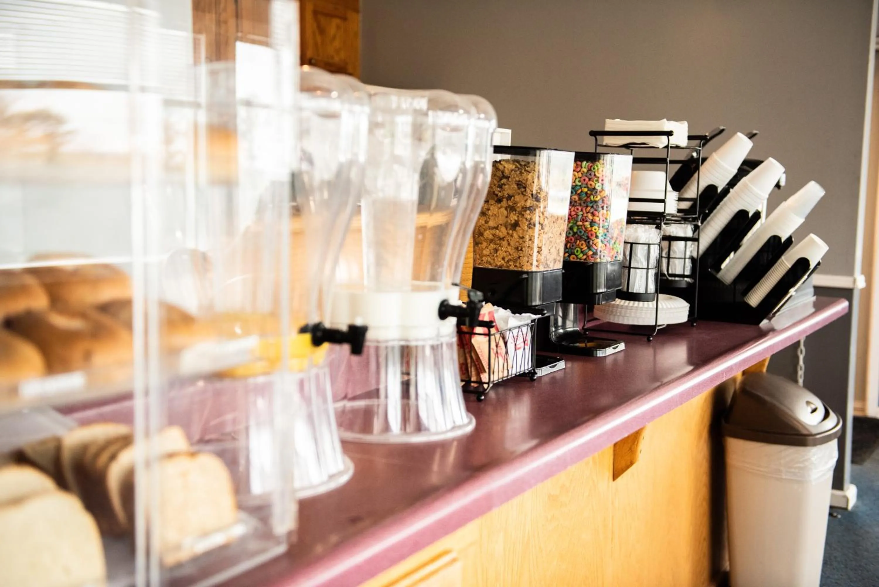 Breakfast in Cottonwood Inn