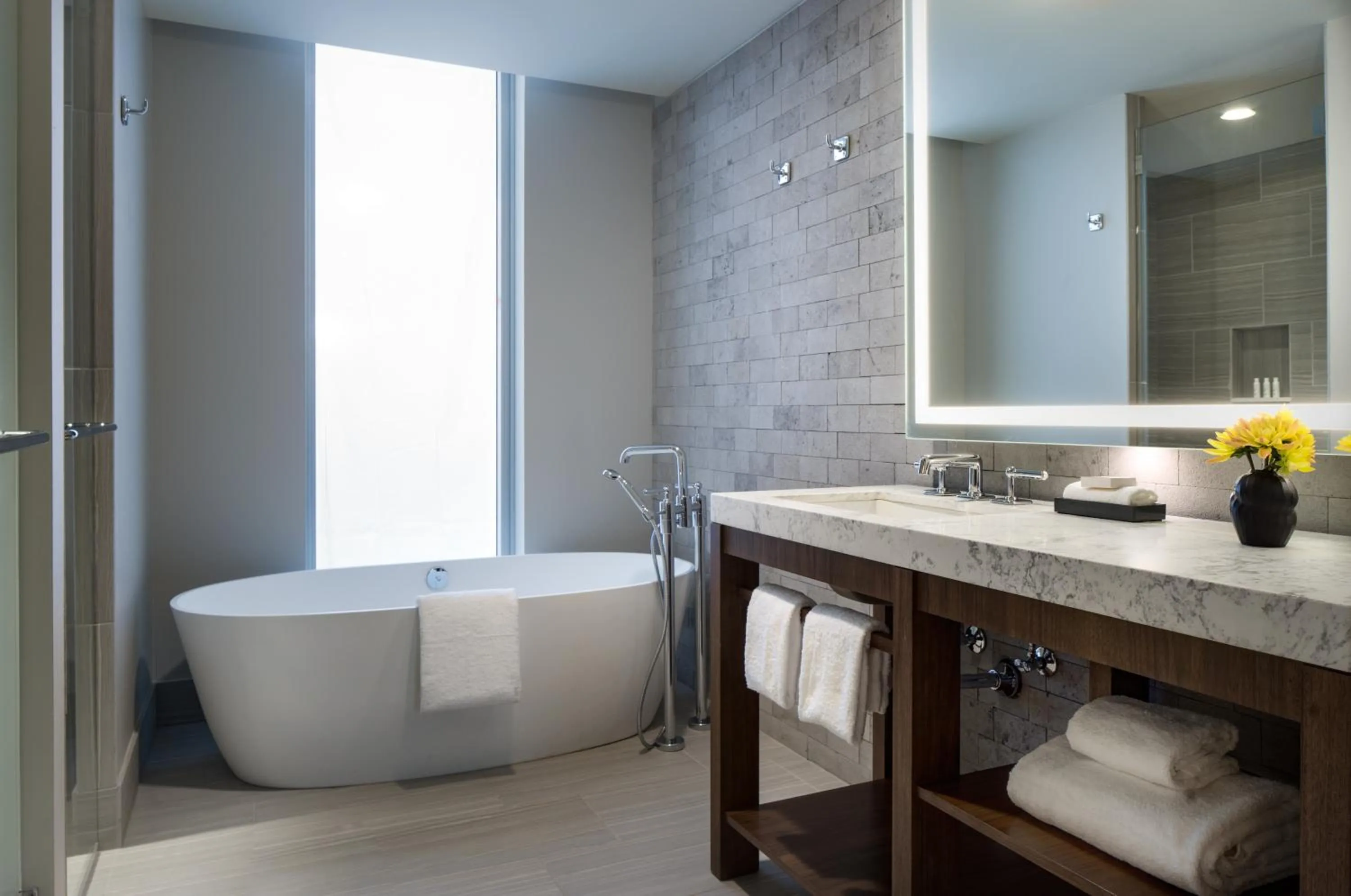 Bathroom in Limelight Hotel Denver