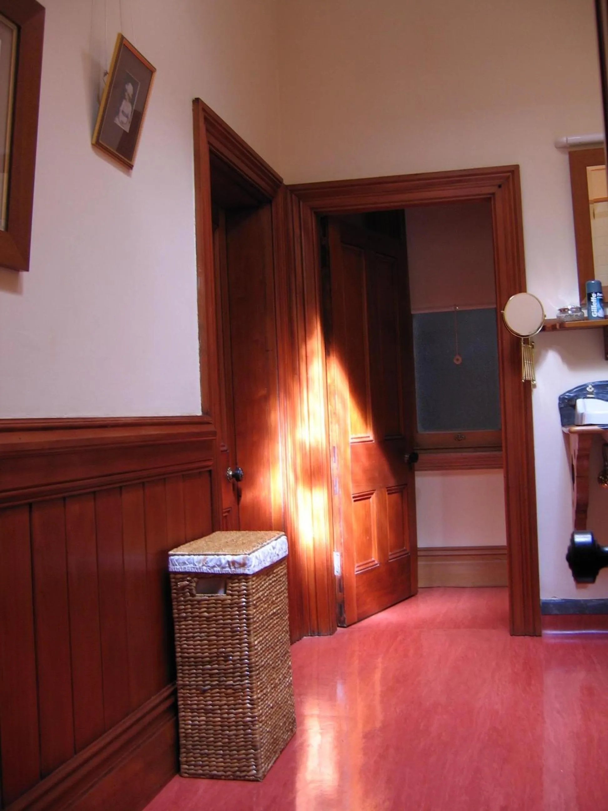 Bathroom in Braemar On Parliament St