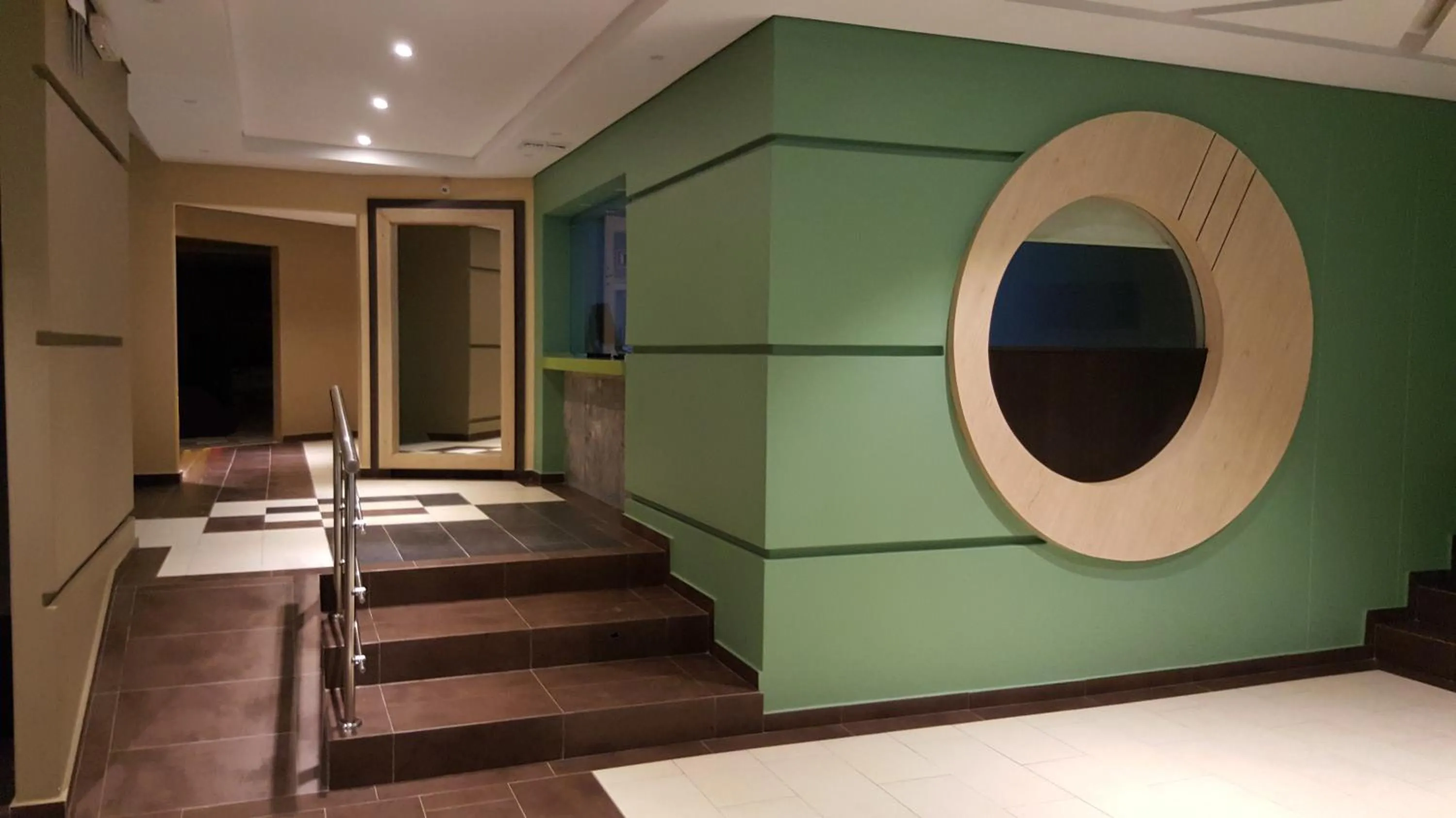 Property building in Hotel 56 Avenue Plaza