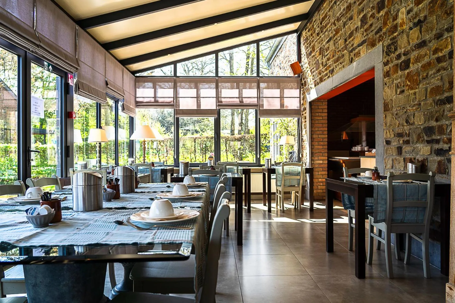 Breakfast in Hotel Le Beau Séjour