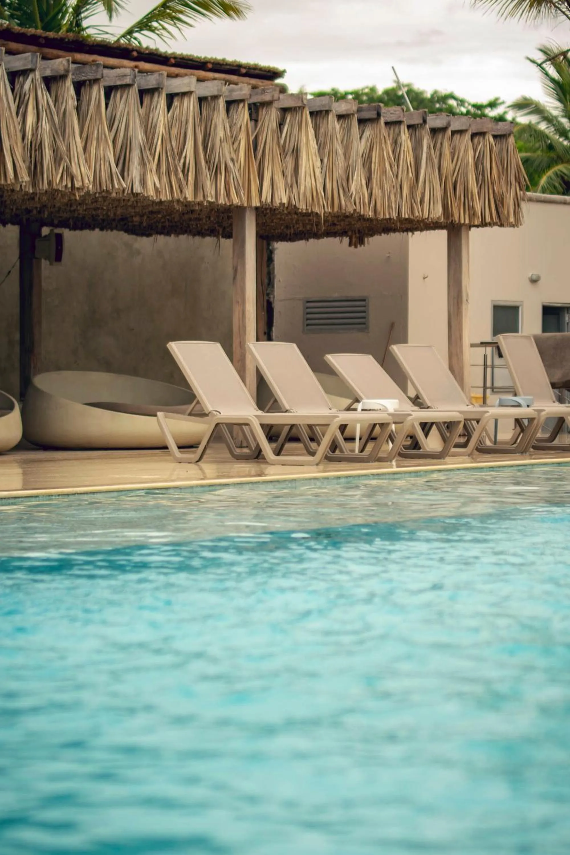 Swimming pool in Loa Tolú by Bernalo Hotels