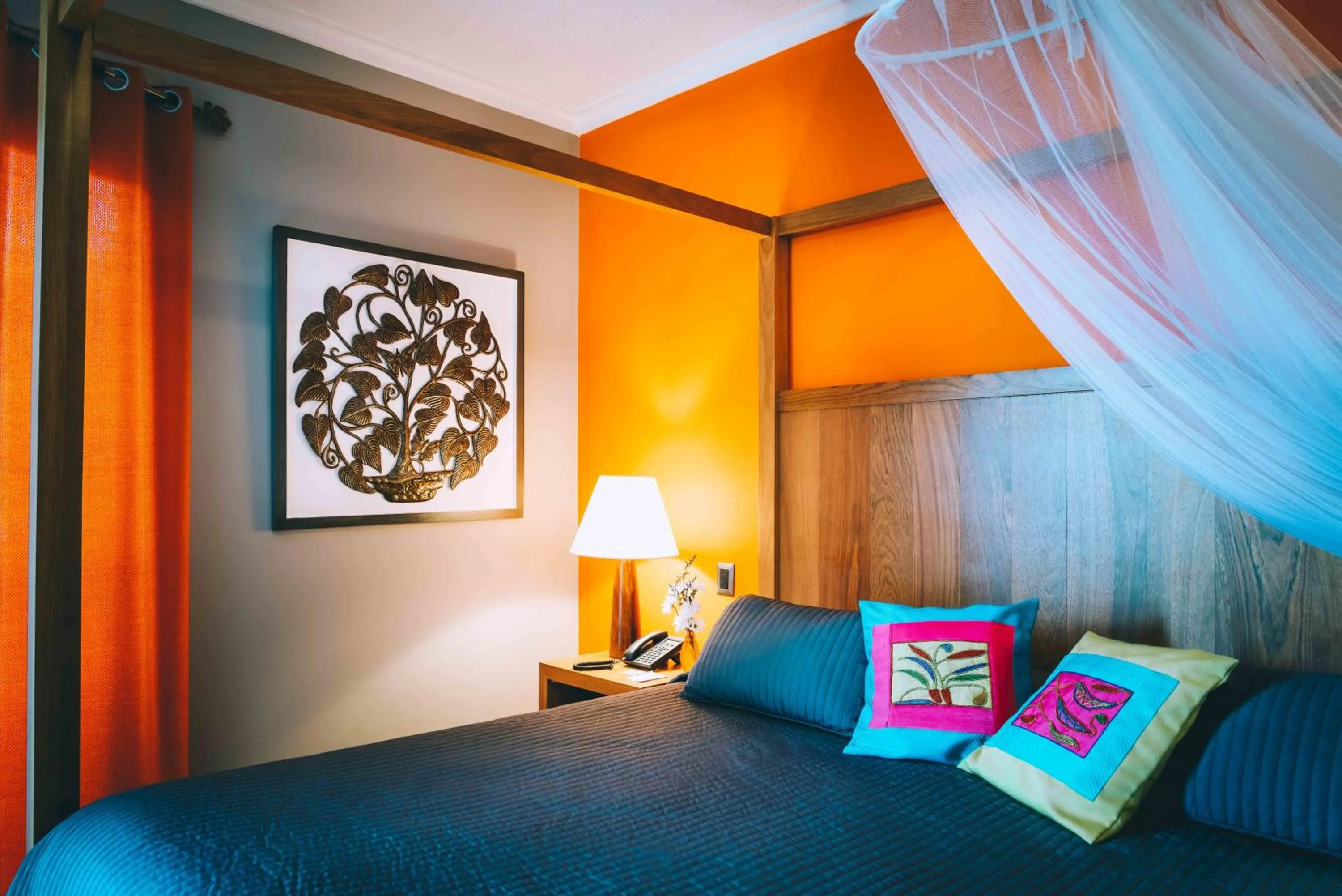 Bed in Hotel Montana