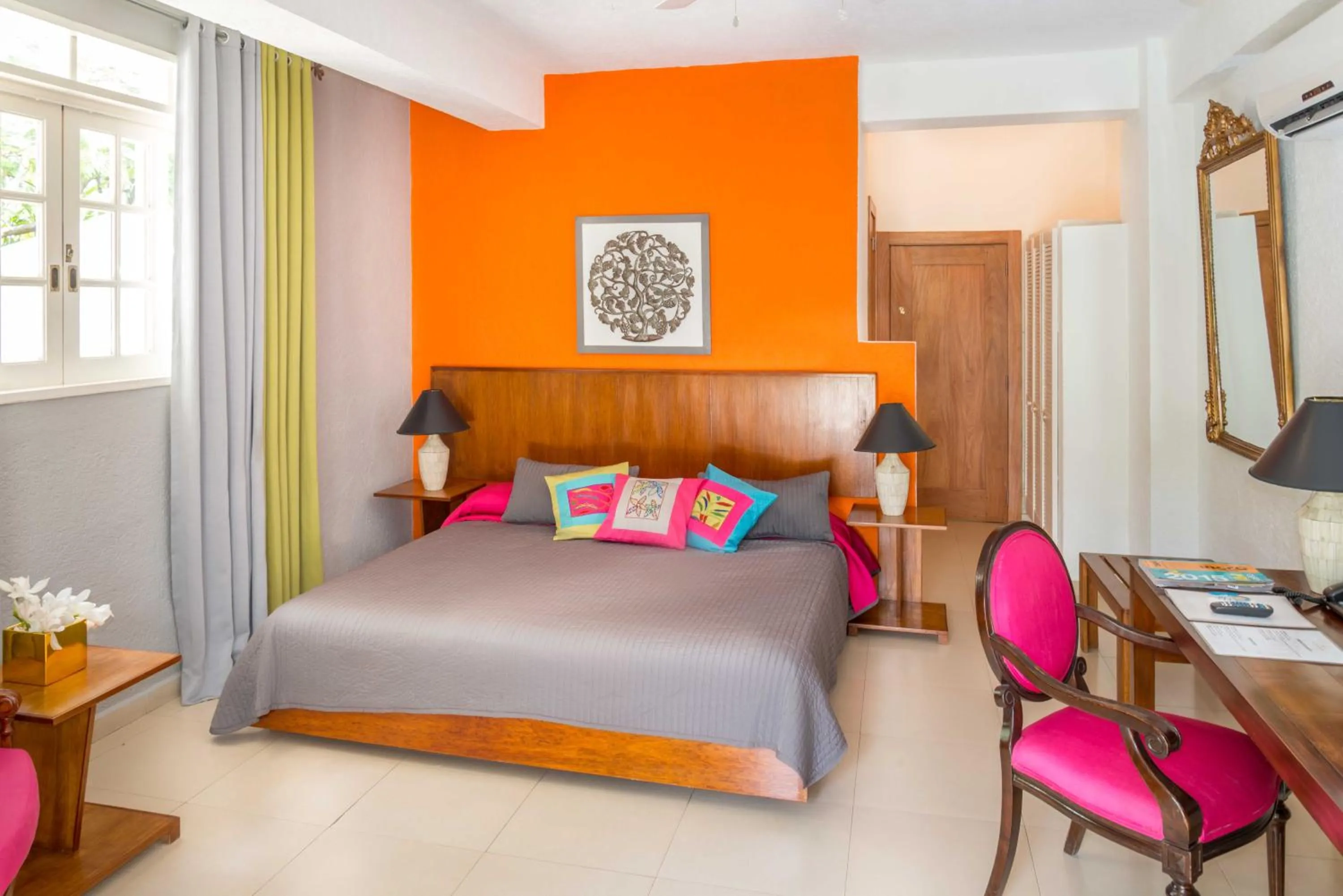 Bed in Hotel Montana