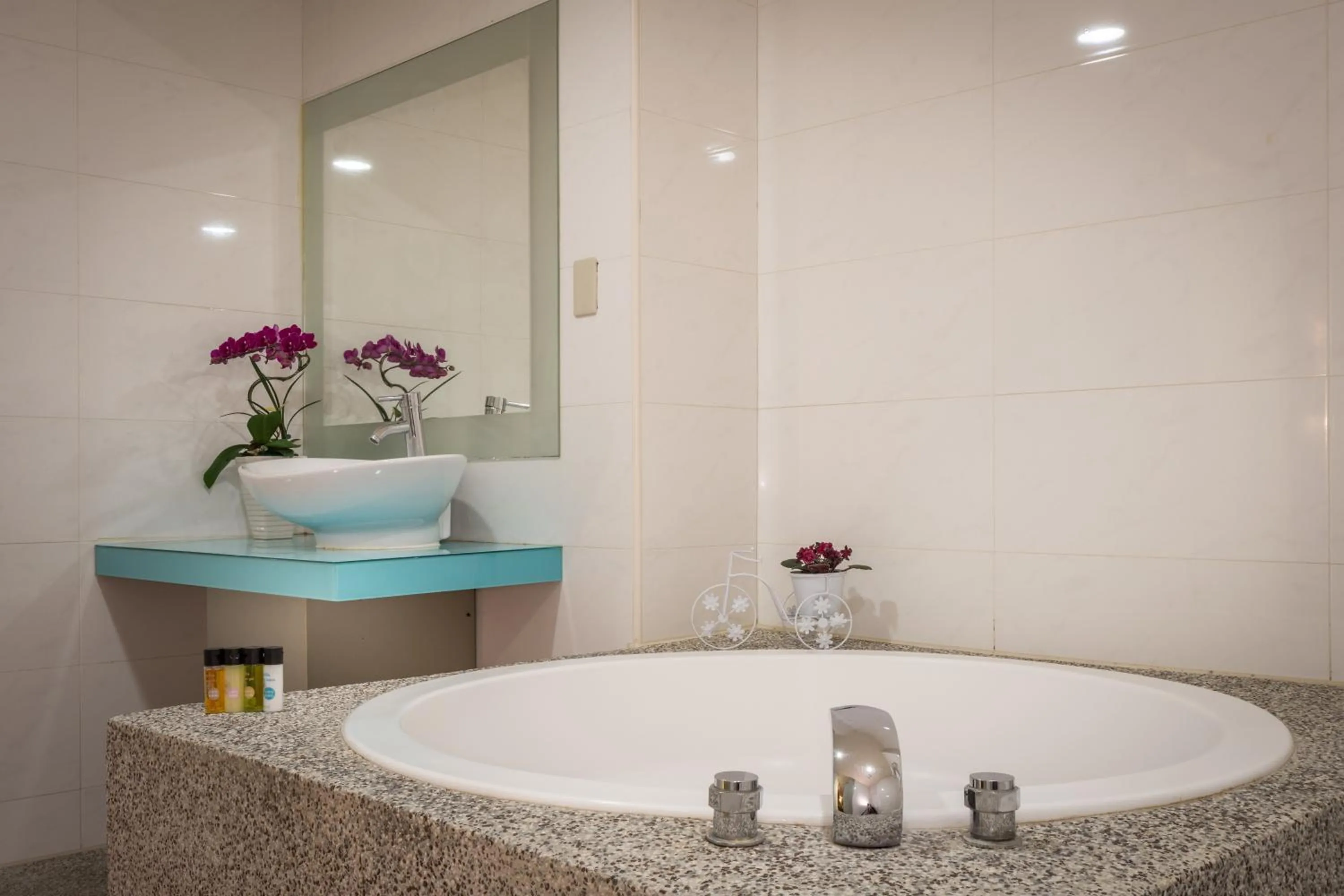 慶城商旅Urbanone Hotel