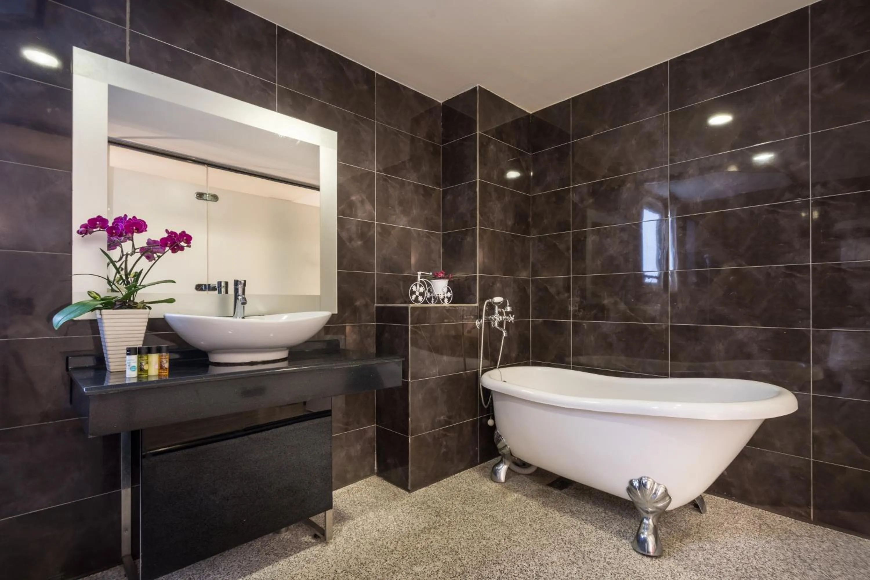 慶城商旅Urbanone Hotel