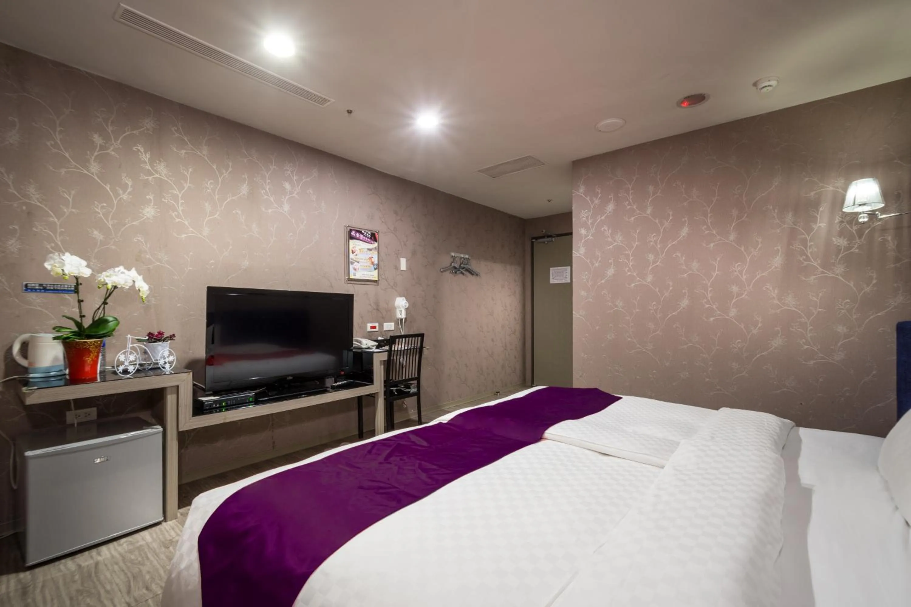 慶城商旅Urbanone Hotel