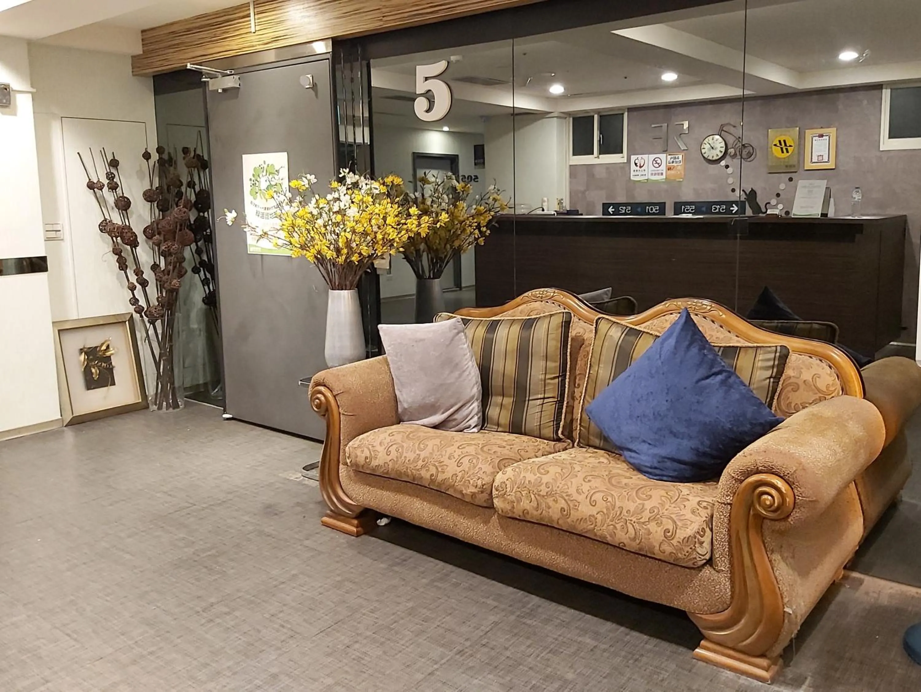 慶城商旅Urbanone Hotel