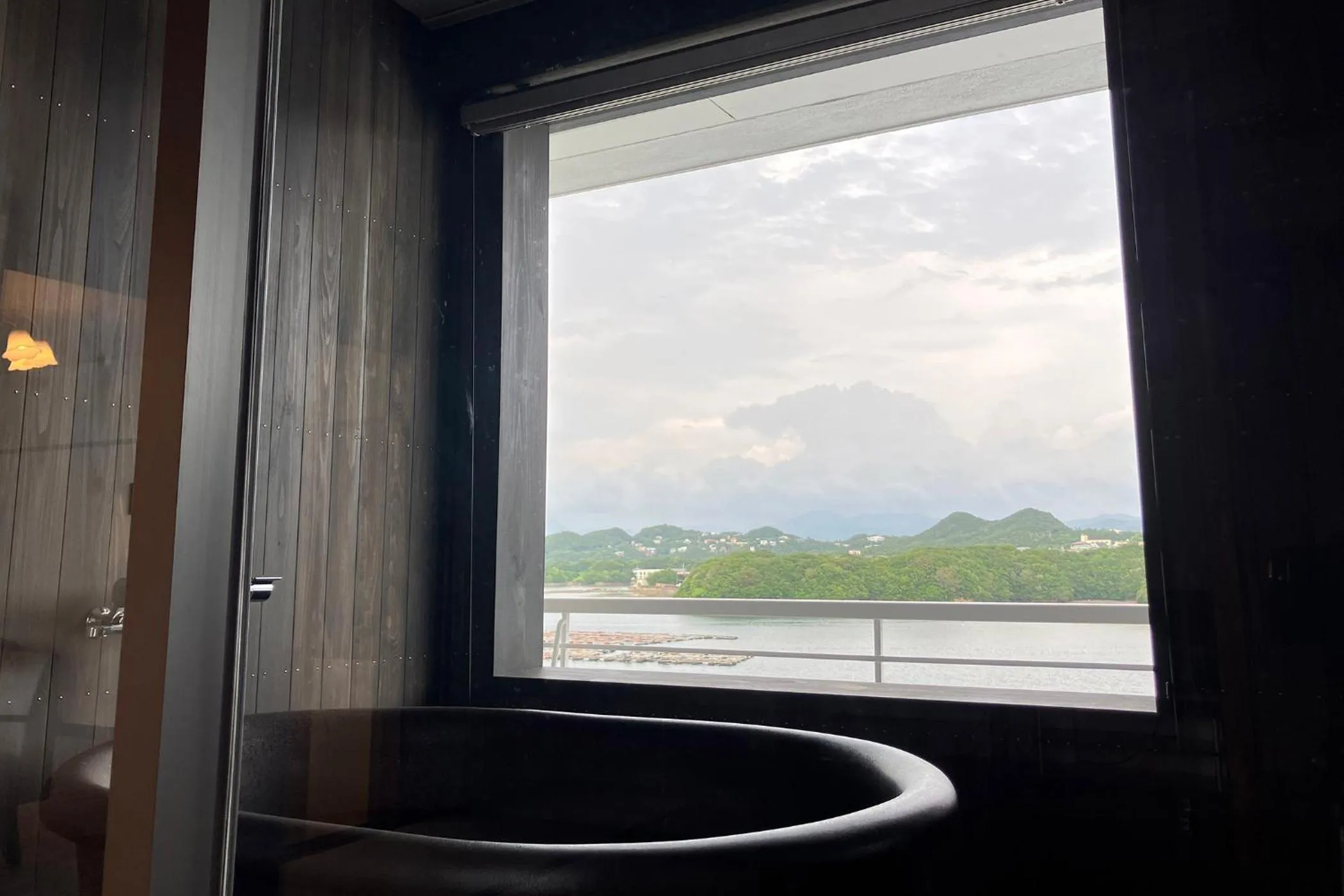 Photo of the whole room in Ooedo Onsen Monogatari Premium Shirahama Saichoraku