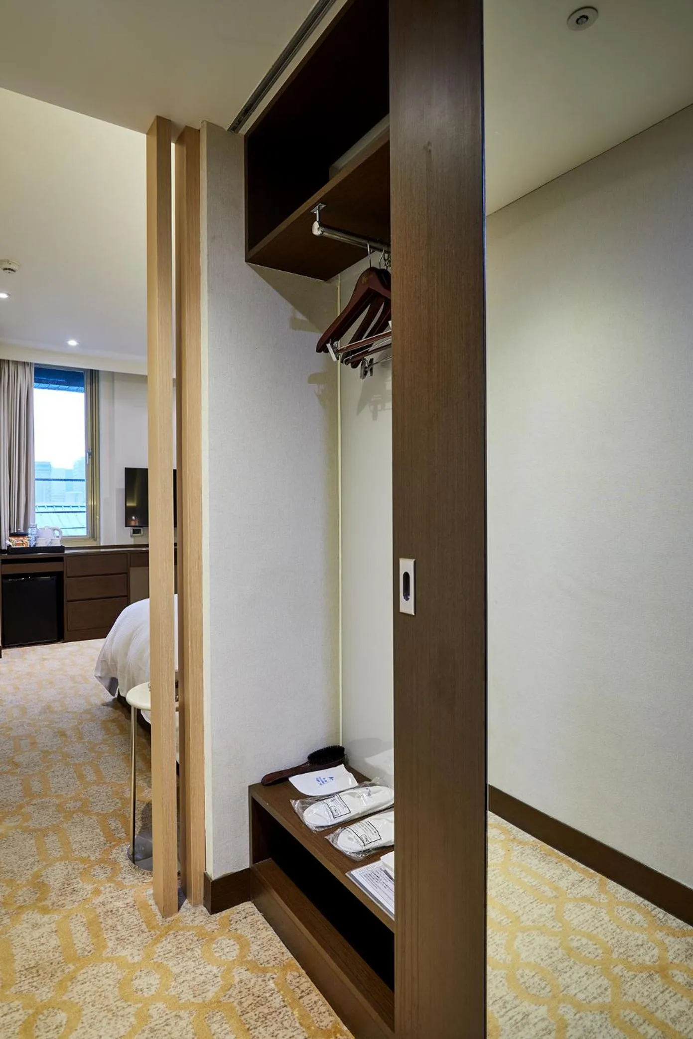 Photo of the whole room, Bed in K Hotel Tianjin