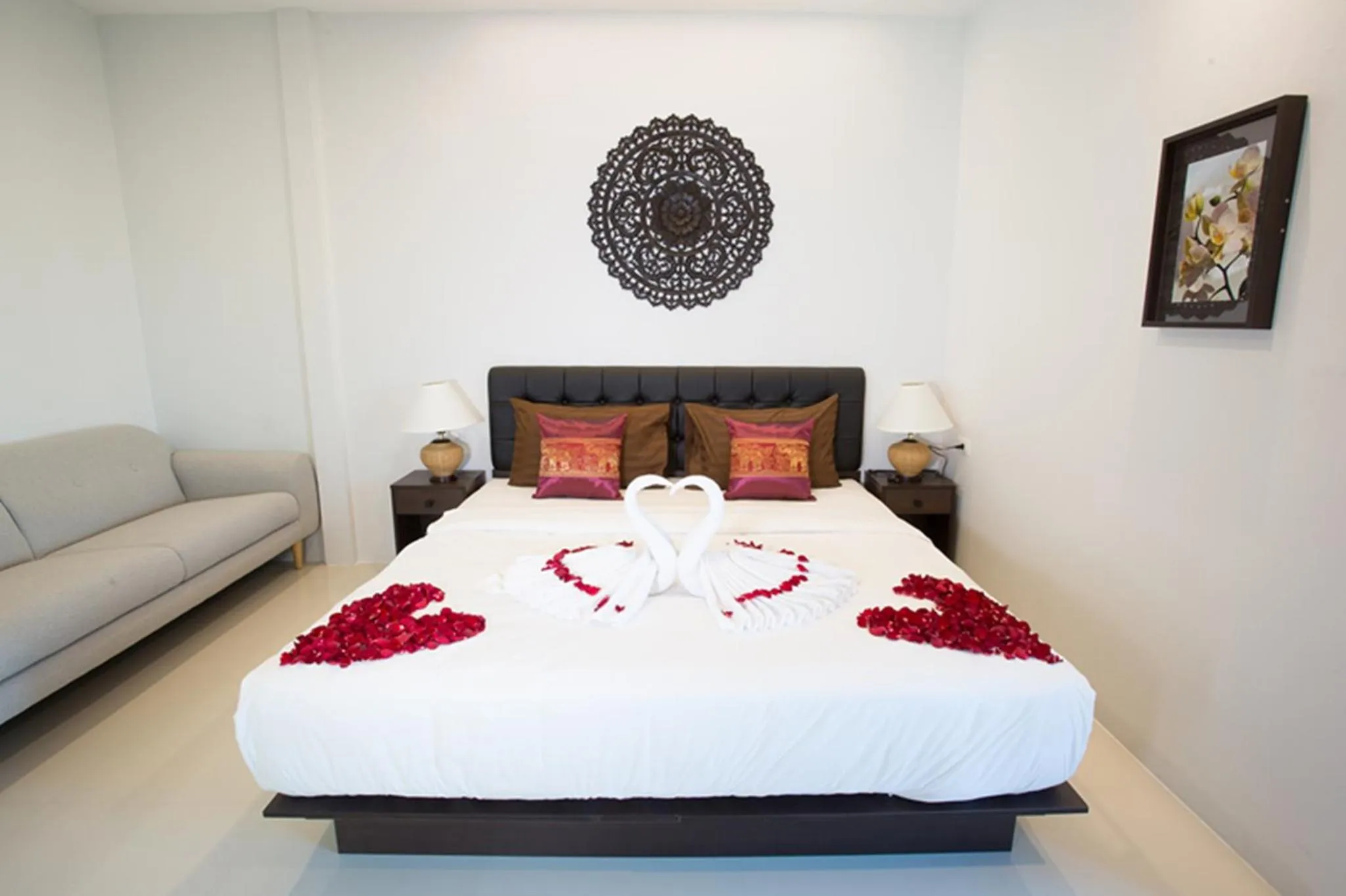 Property building, Bed in Pongsakorn Boutique Resort
