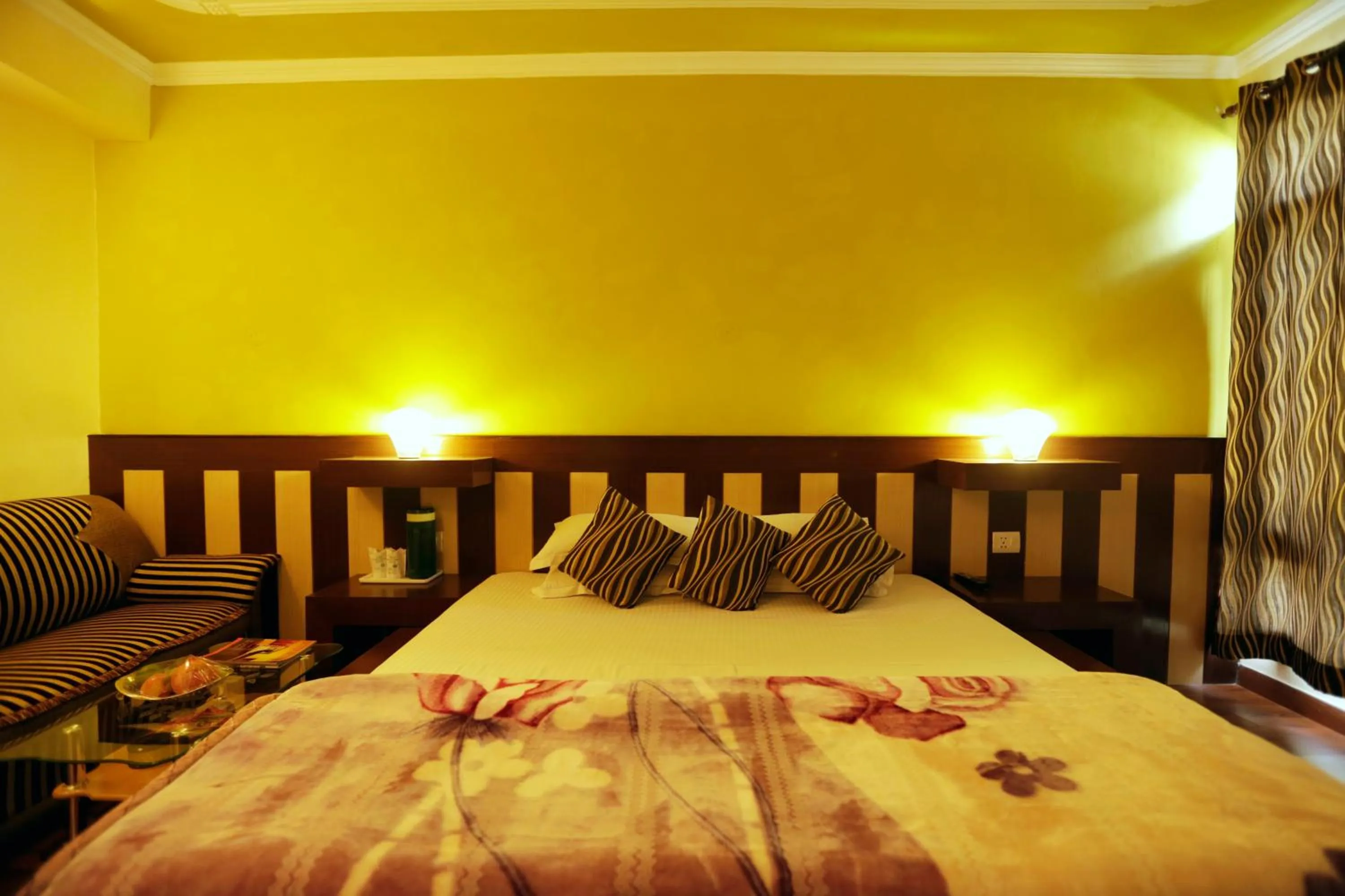 Bed in Hotel Glacier Resort