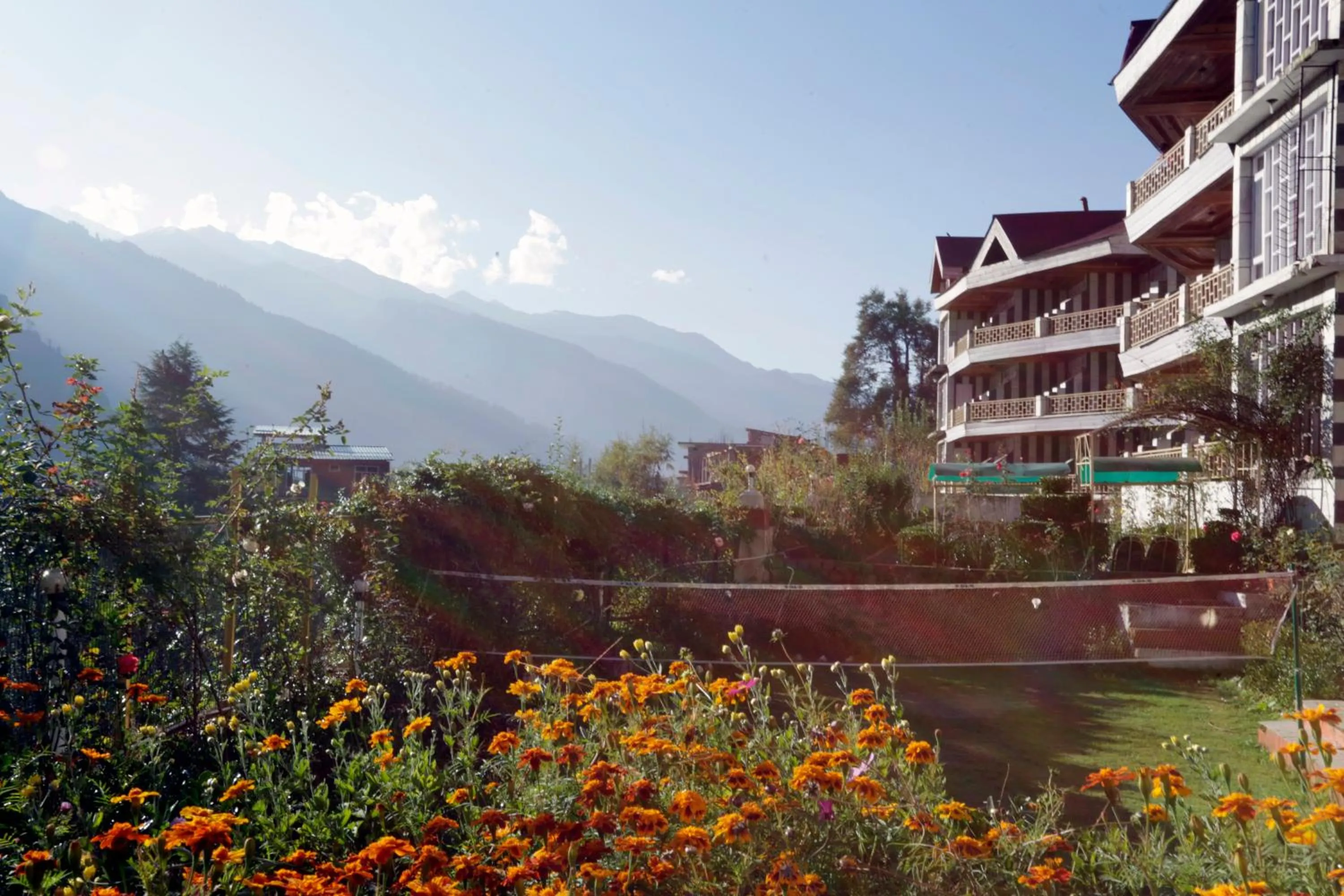 Activities in Hotel Glacier Resort