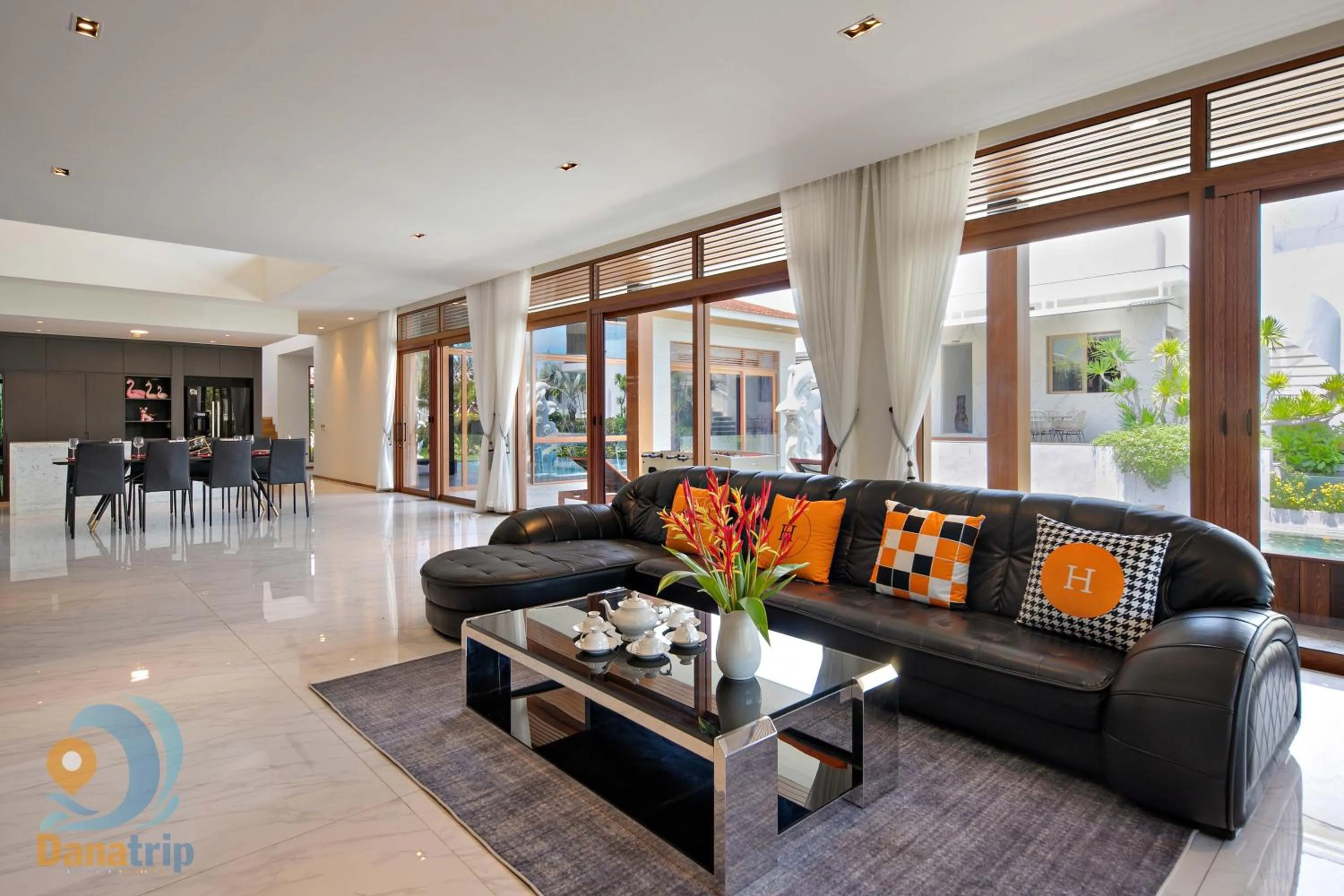 Living room in Luxury Dana Beach Resort & Spa