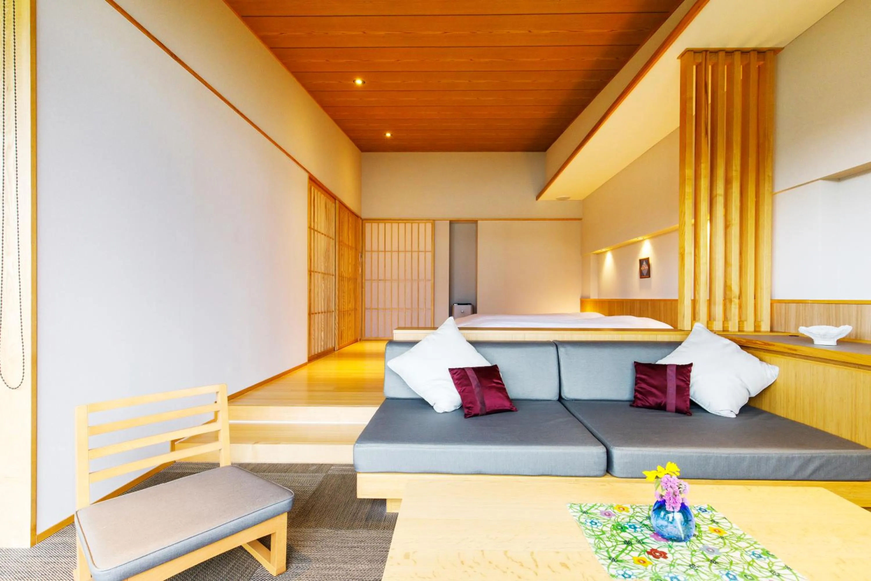 Photo of the whole room in Umino Ryotei Okinawa Nakamasou