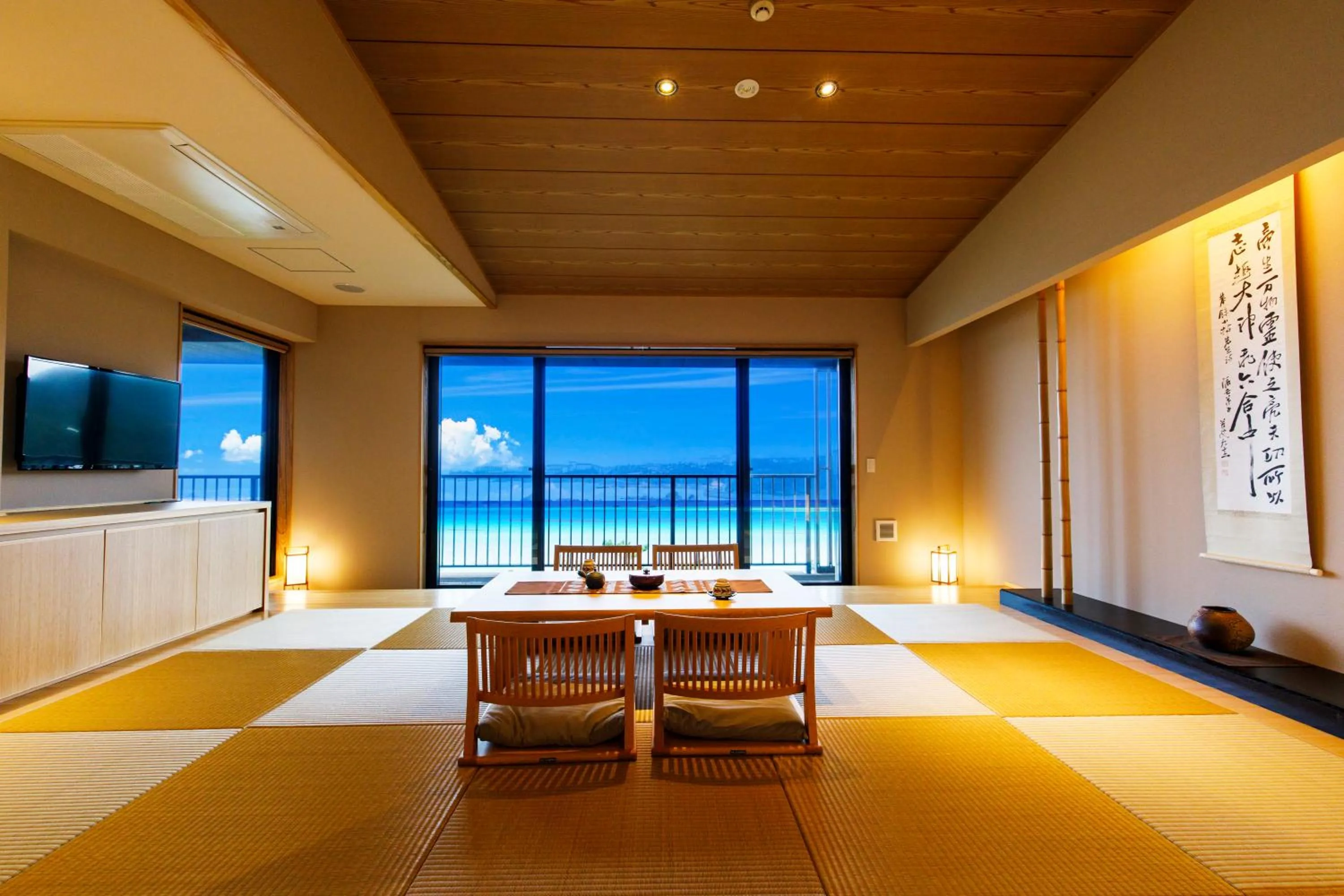 Photo of the whole room in Umino Ryotei Okinawa Nakamasou