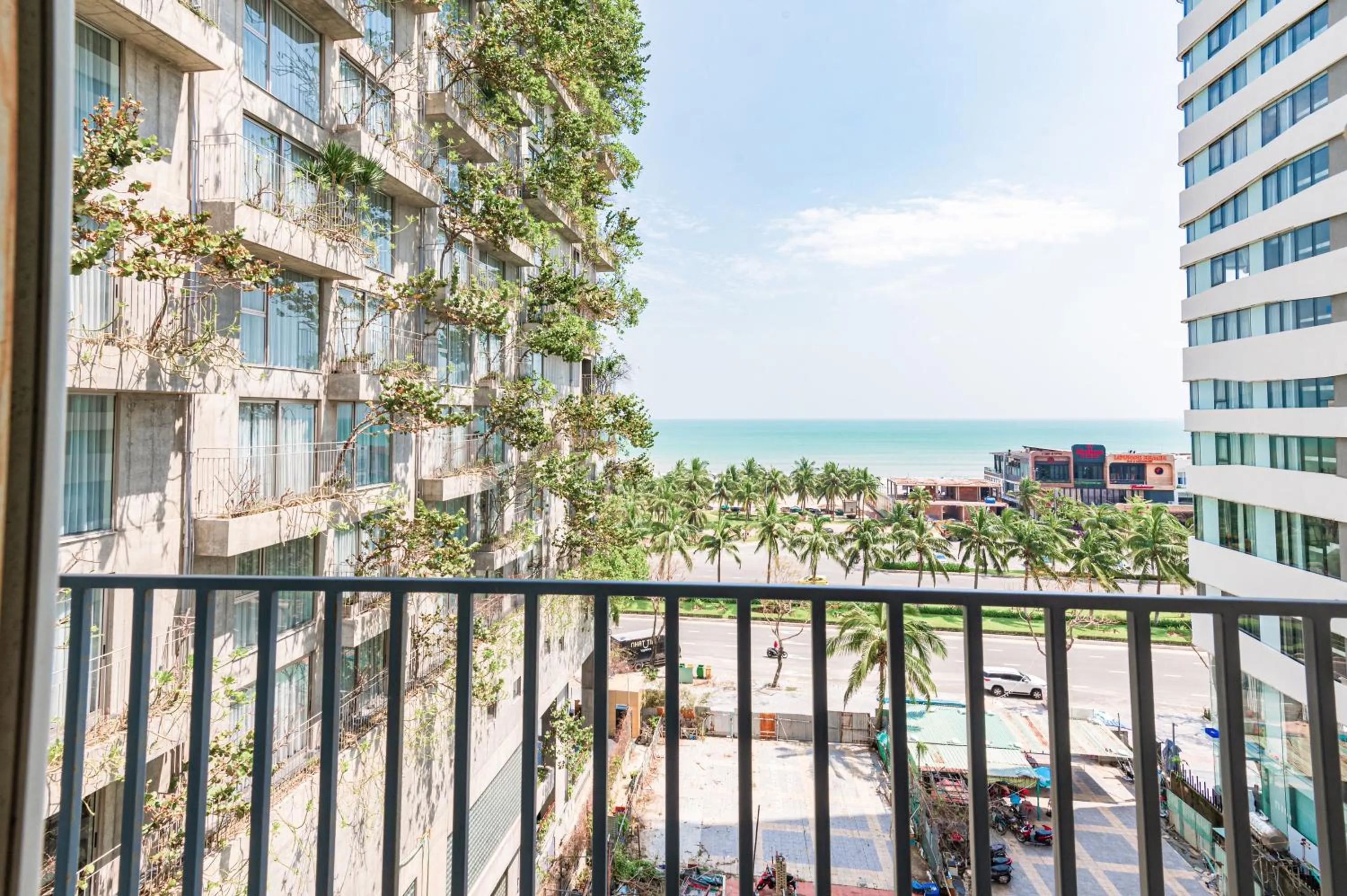 Natural landscape in Rich Hotel