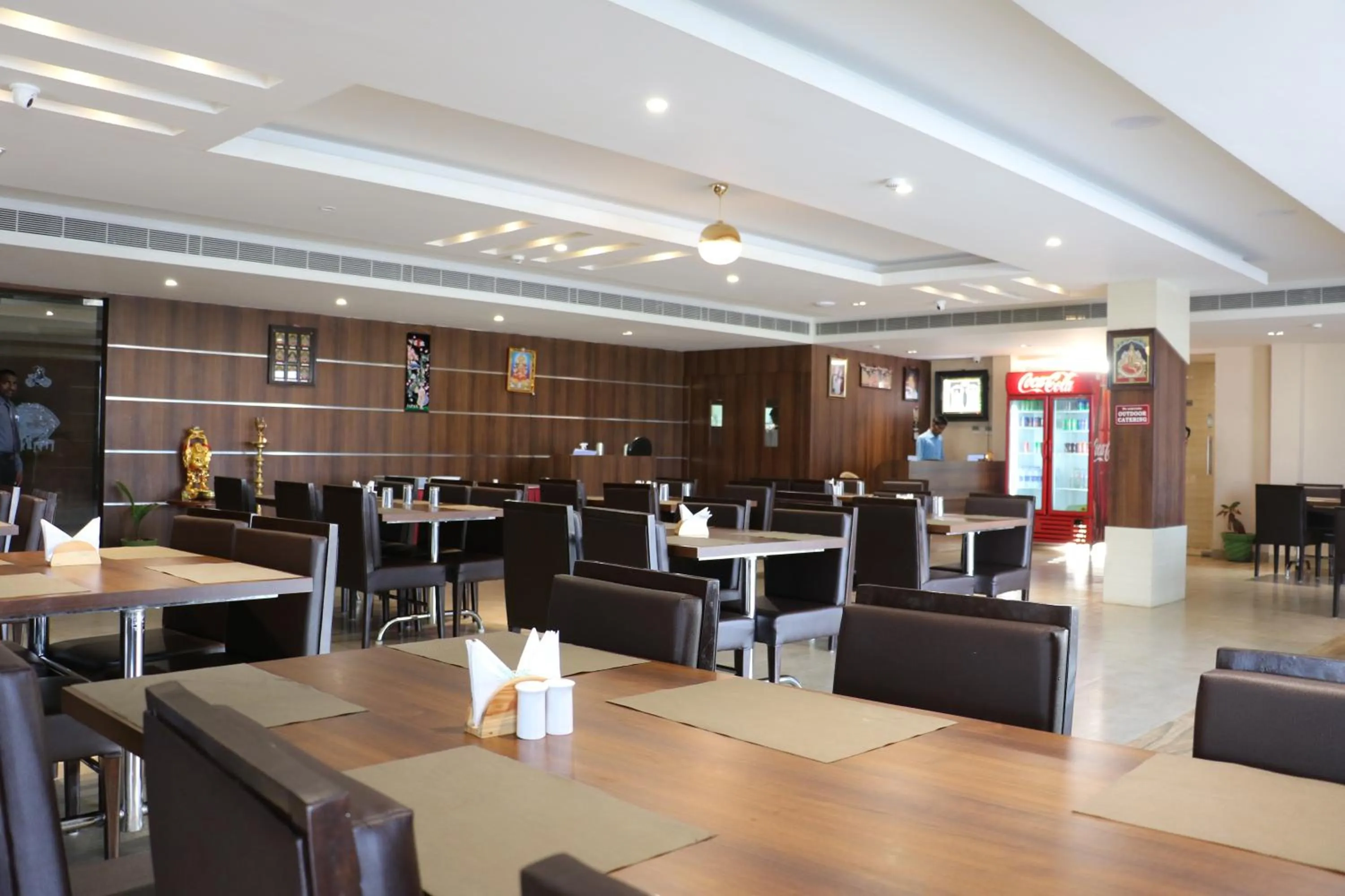 Restaurant/places to eat in DsrMadhanamInn