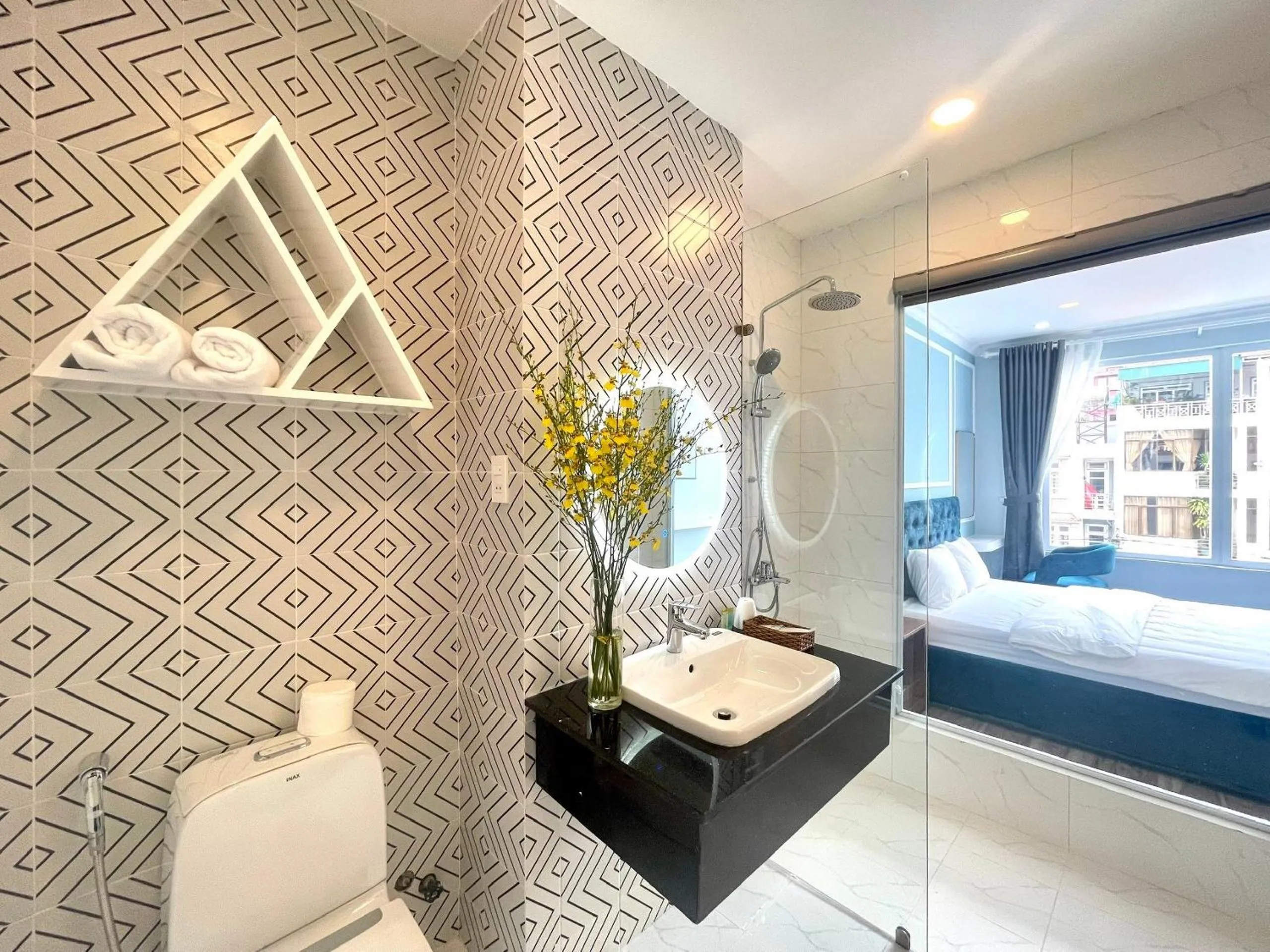 Phuong Vy Luxury Hotel