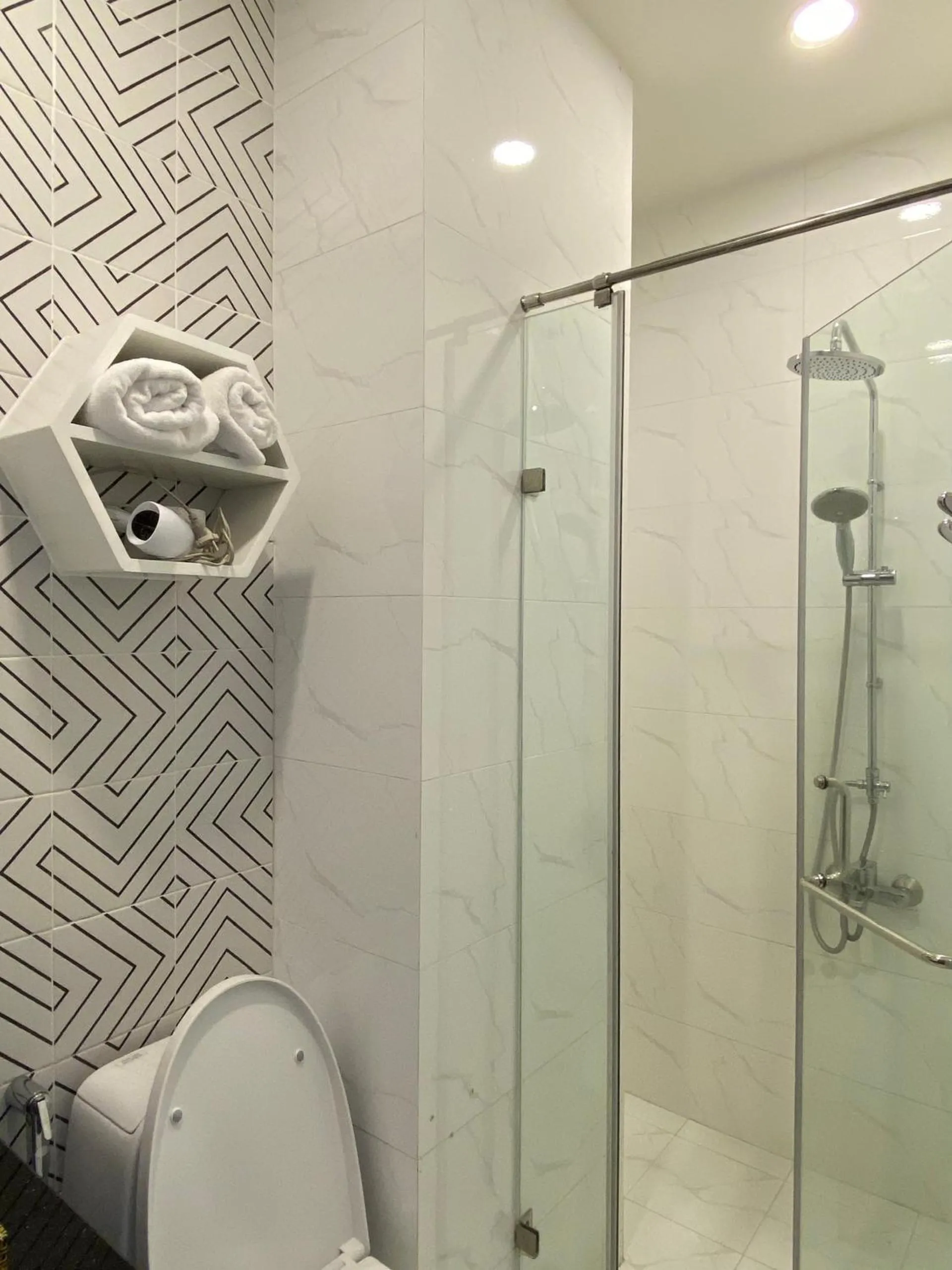 Phuong Vy Luxury Hotel